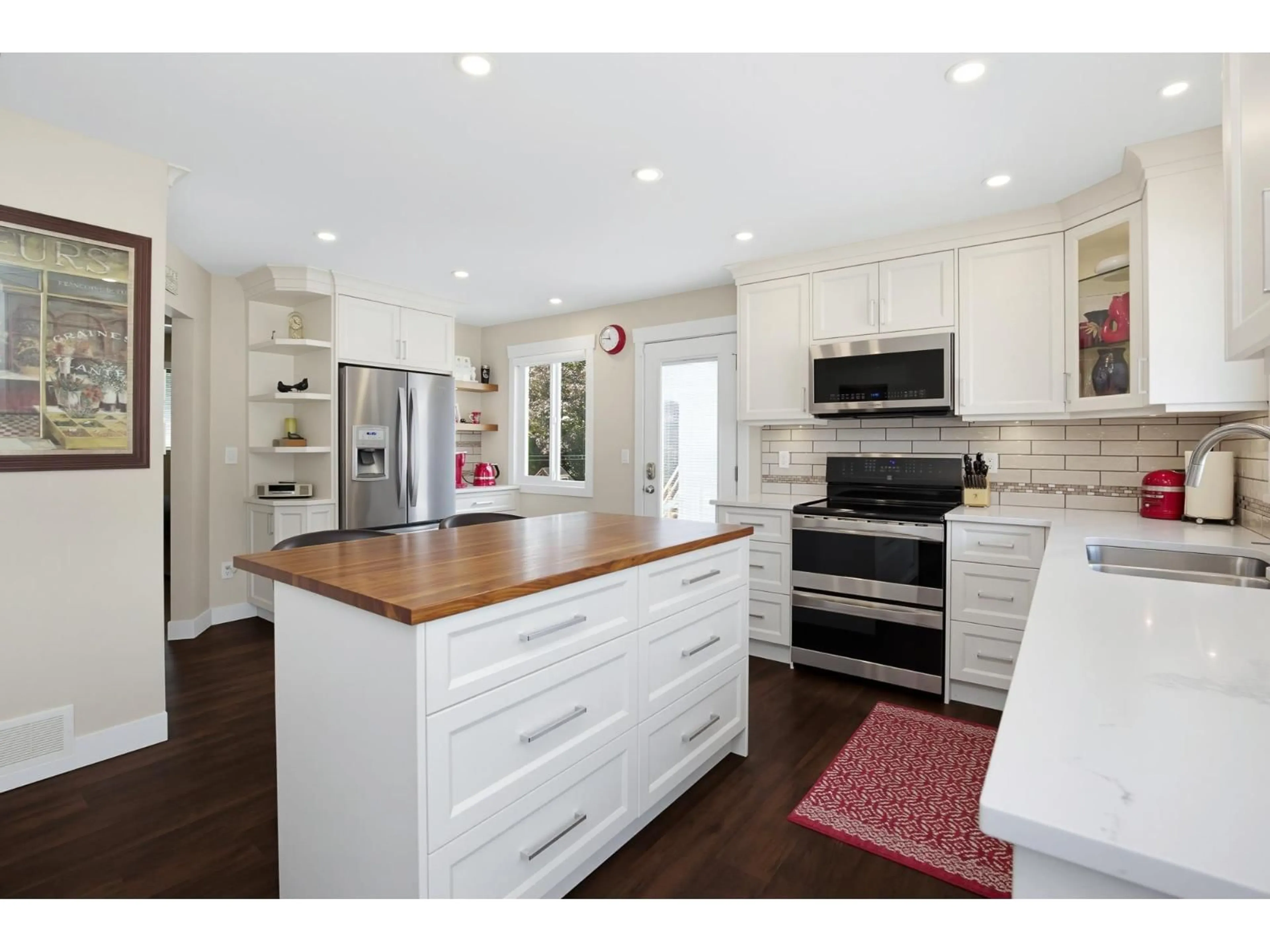 Open concept kitchen, unknown for 3786 ROBSON DRIVE, Abbotsford British Columbia V2S6E9