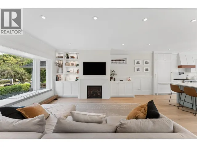 1250 11TH AVENUE, Vancouver 2