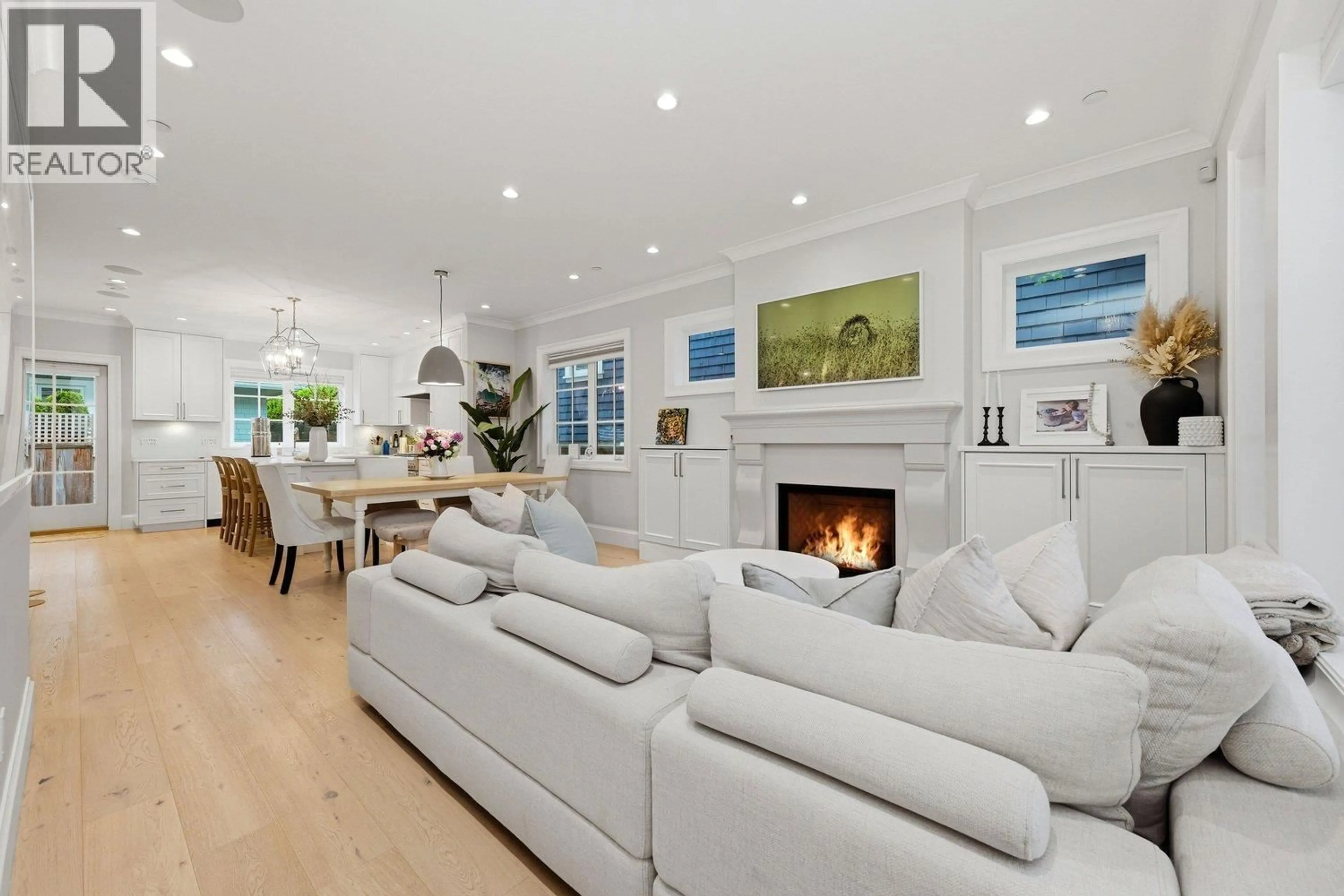 Living room with furniture, unknown for 1242 23RD AVENUE, Vancouver British Columbia V5V1Y9
