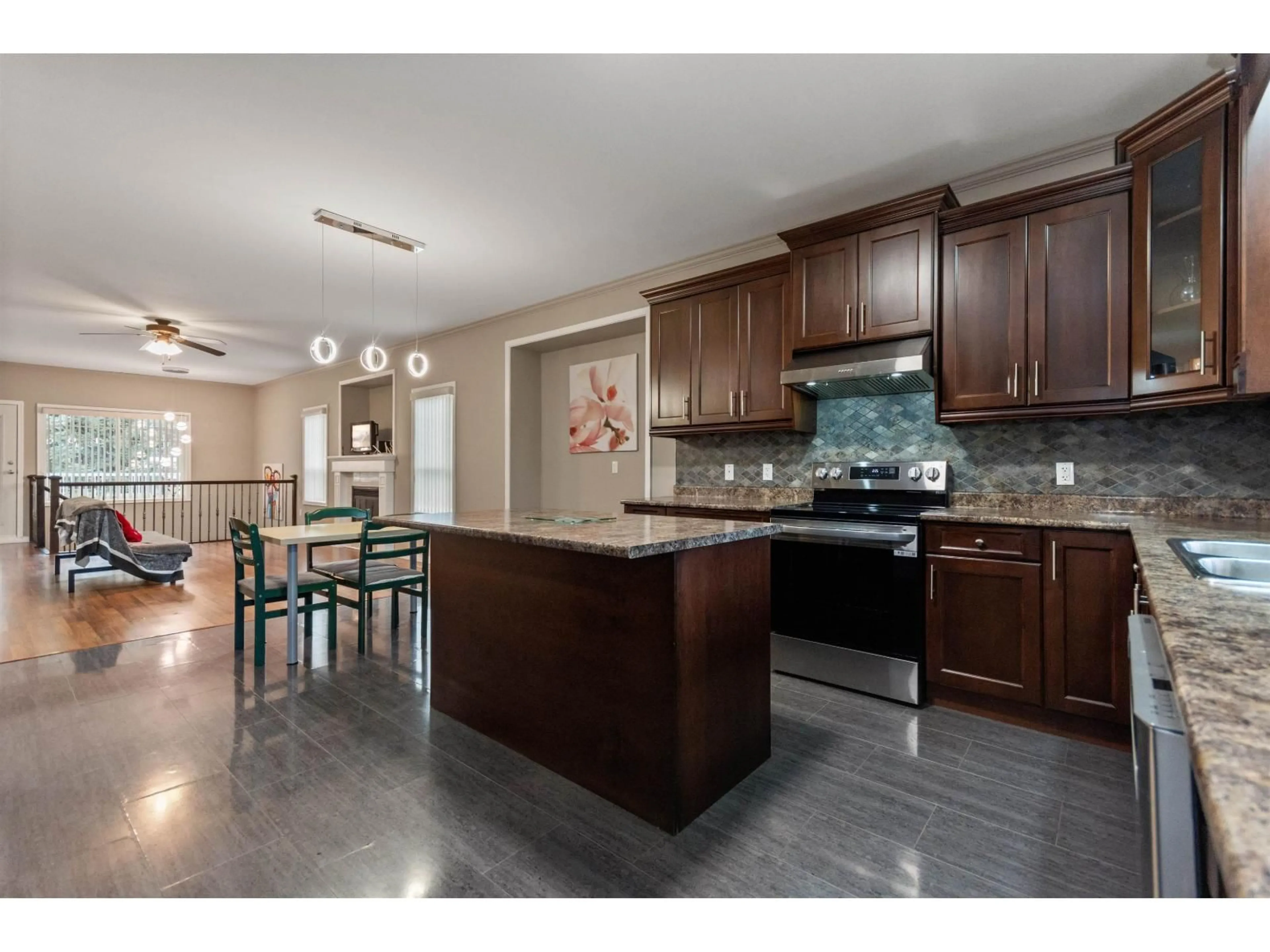 Open concept kitchen, ceramic/tile floor for 63861 OLD YALE ROAD, Hope British Columbia V0X1L2