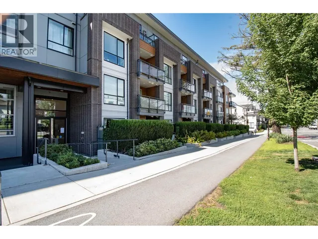 111 - 615 3RD STREET, North Vancouver 2