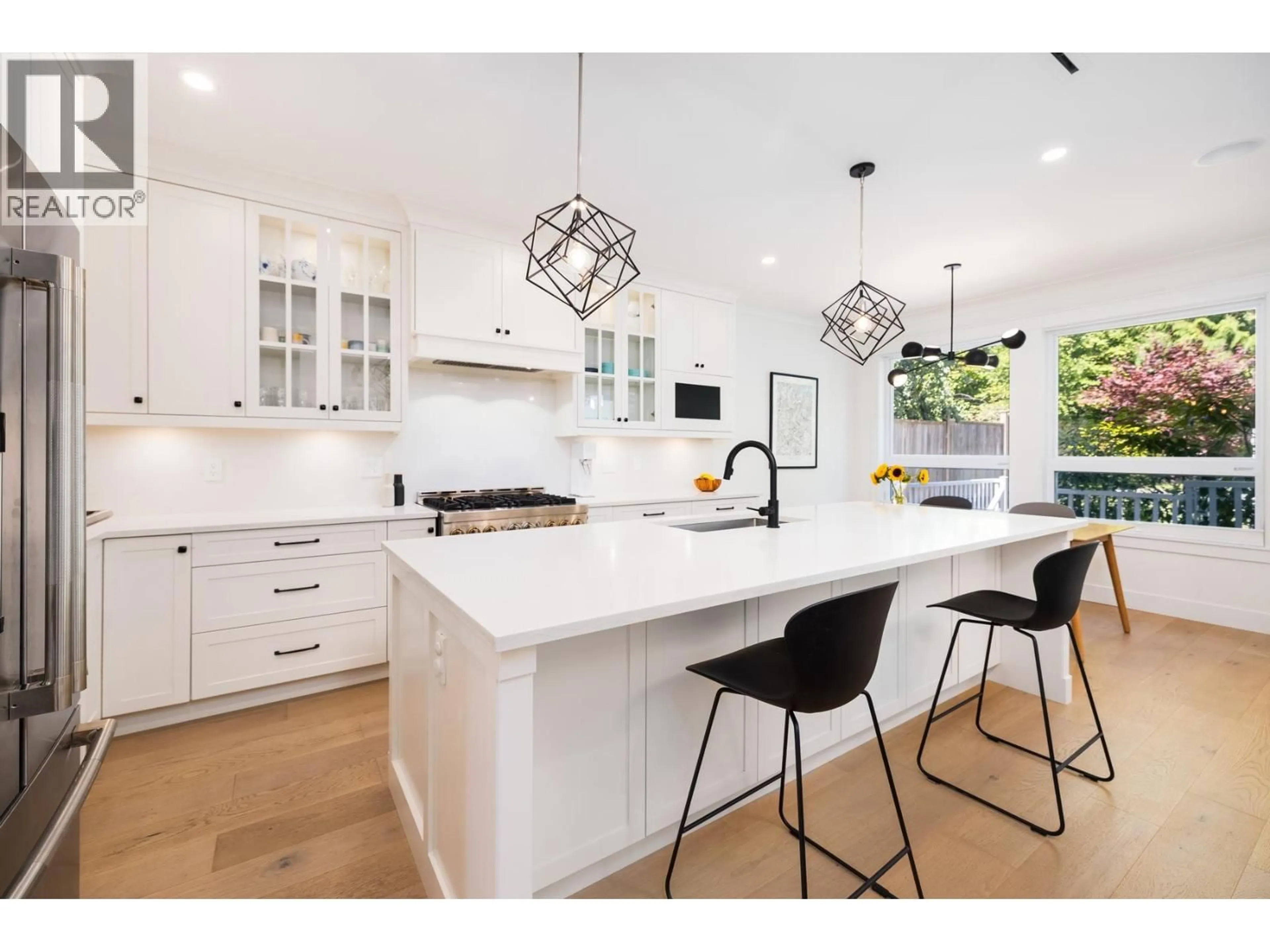Contemporary kitchen, unknown for 1750 DEMPSEY ROAD, North Vancouver British Columbia V7K1T4