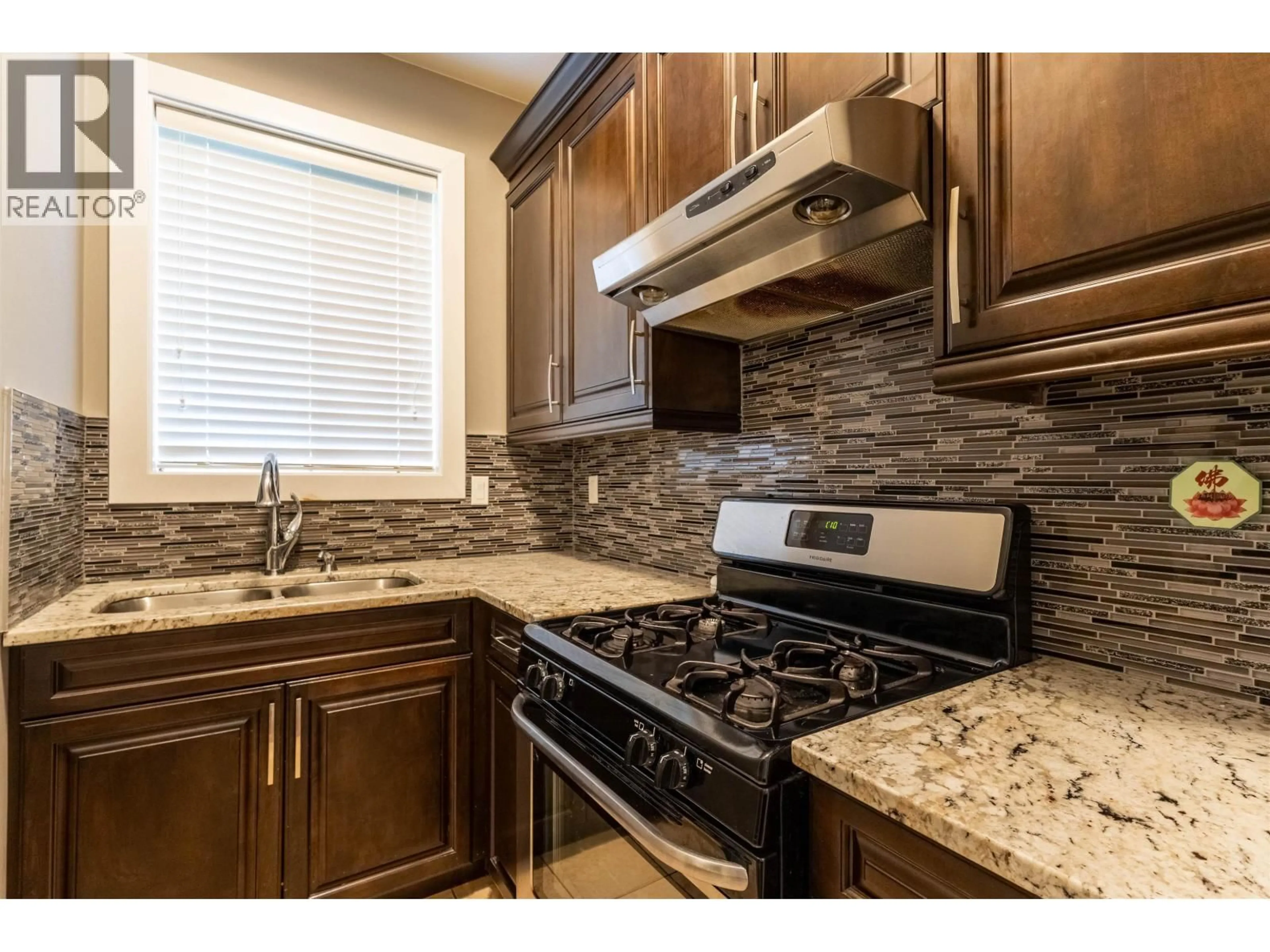 Standard kitchen, ceramic/tile floor for 3383 GISLASON AVENUE, Coquitlam British Columbia V3E0C5