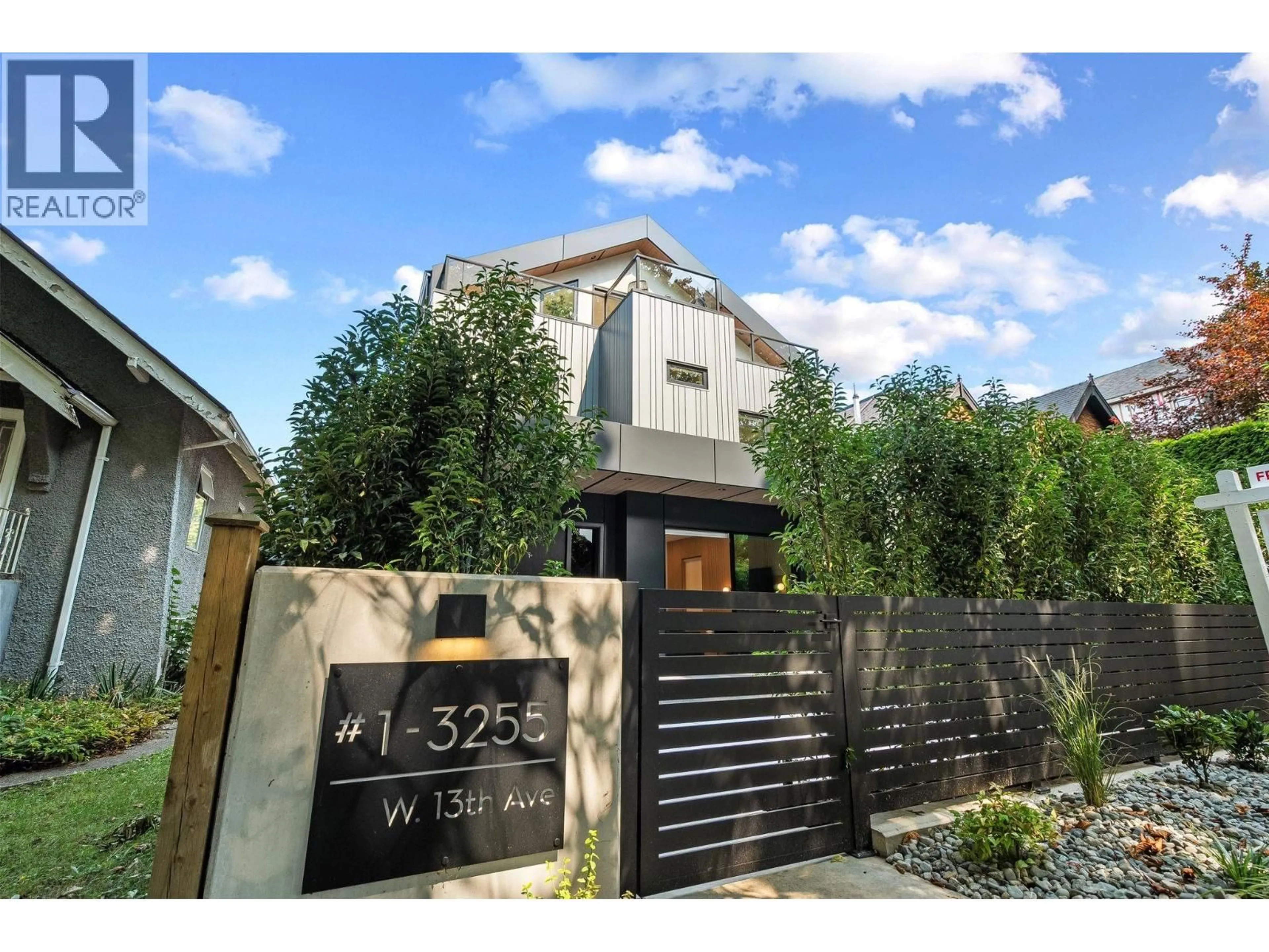 Unknown for 1 - 3255 13TH AVENUE, Vancouver British Columbia V6K2V6