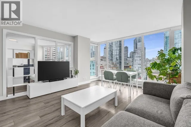 1805 - 788 HAMILTON STREET, Vancouver 2