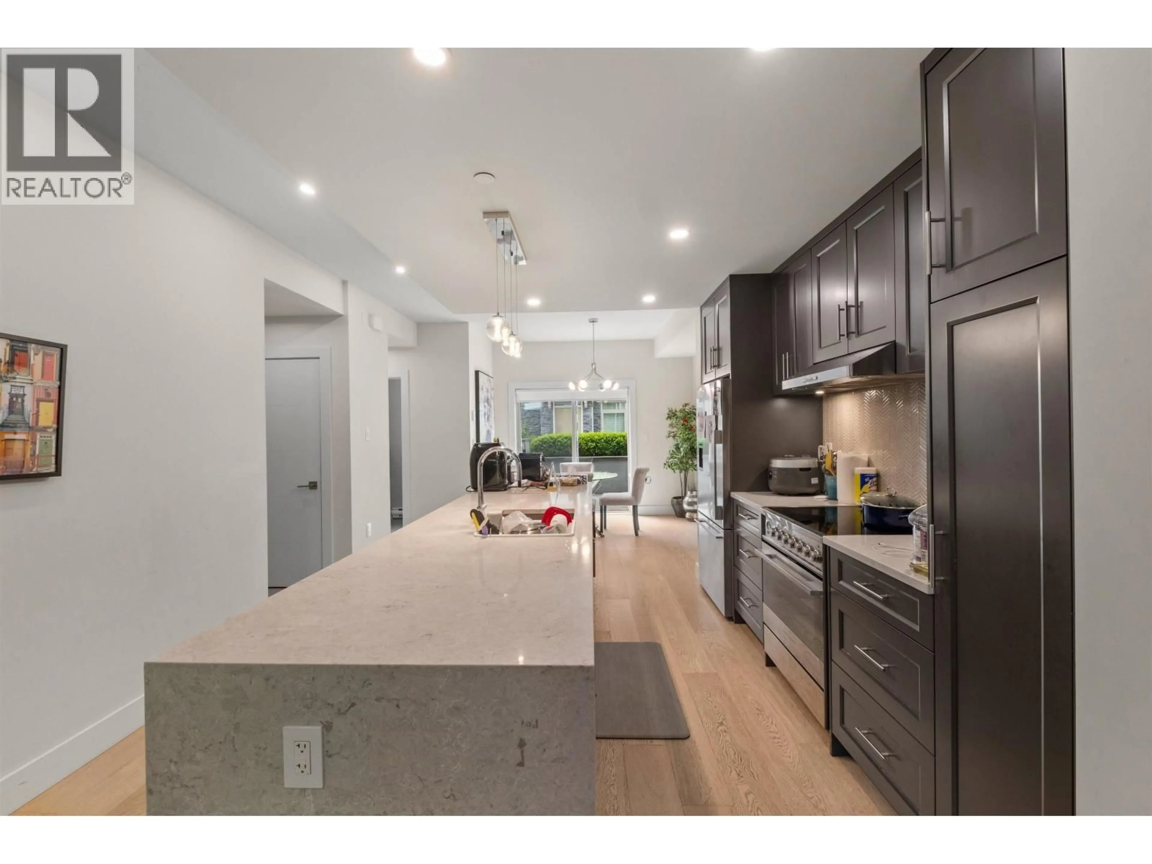 Open concept kitchen, unknown for 5 - 115 QUEENS ROAD, North Vancouver British Columbia V7N2K4
