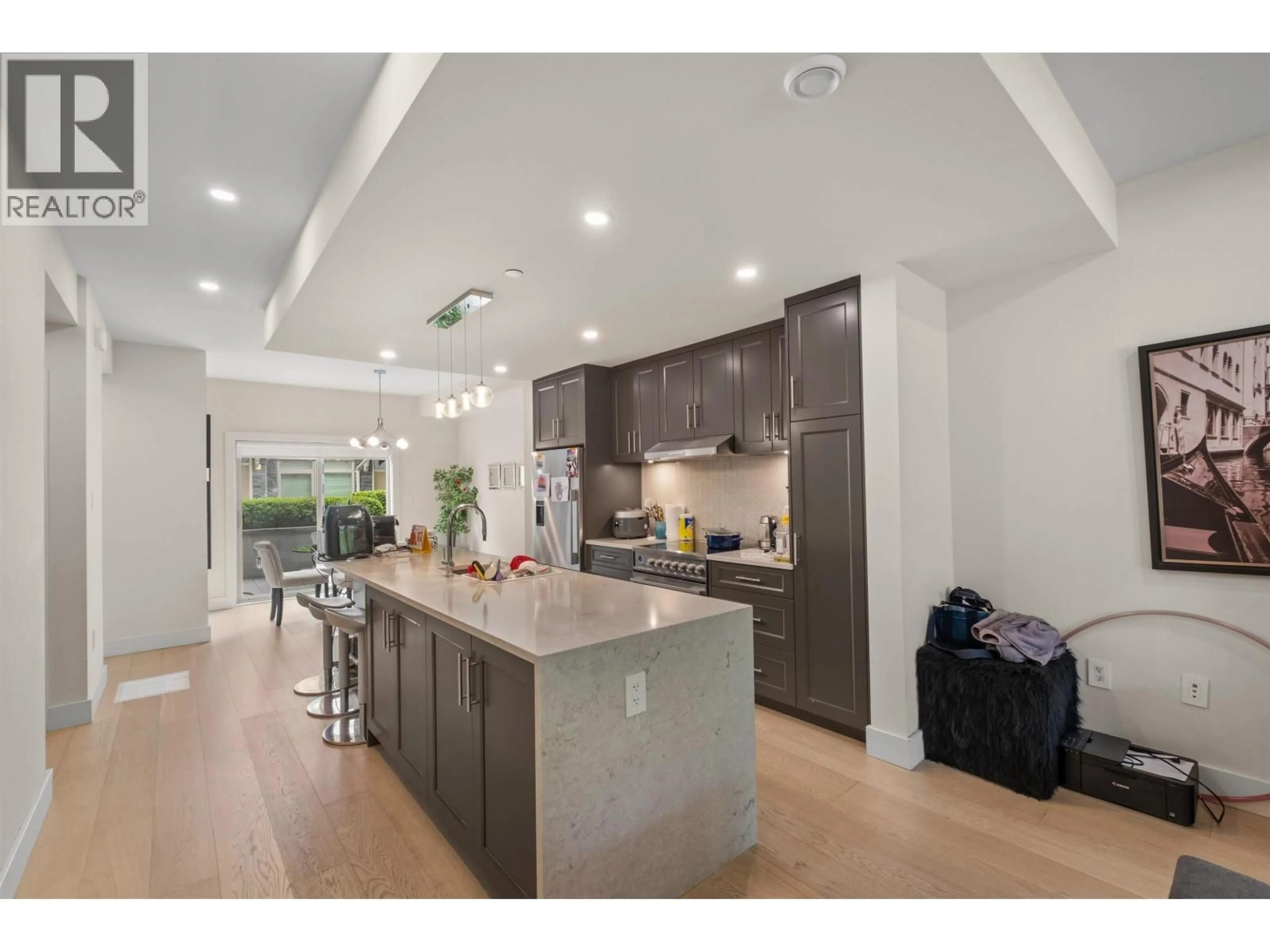 Open concept kitchen, unknown for 5 - 115 QUEENS ROAD, North Vancouver British Columbia V7N2K4