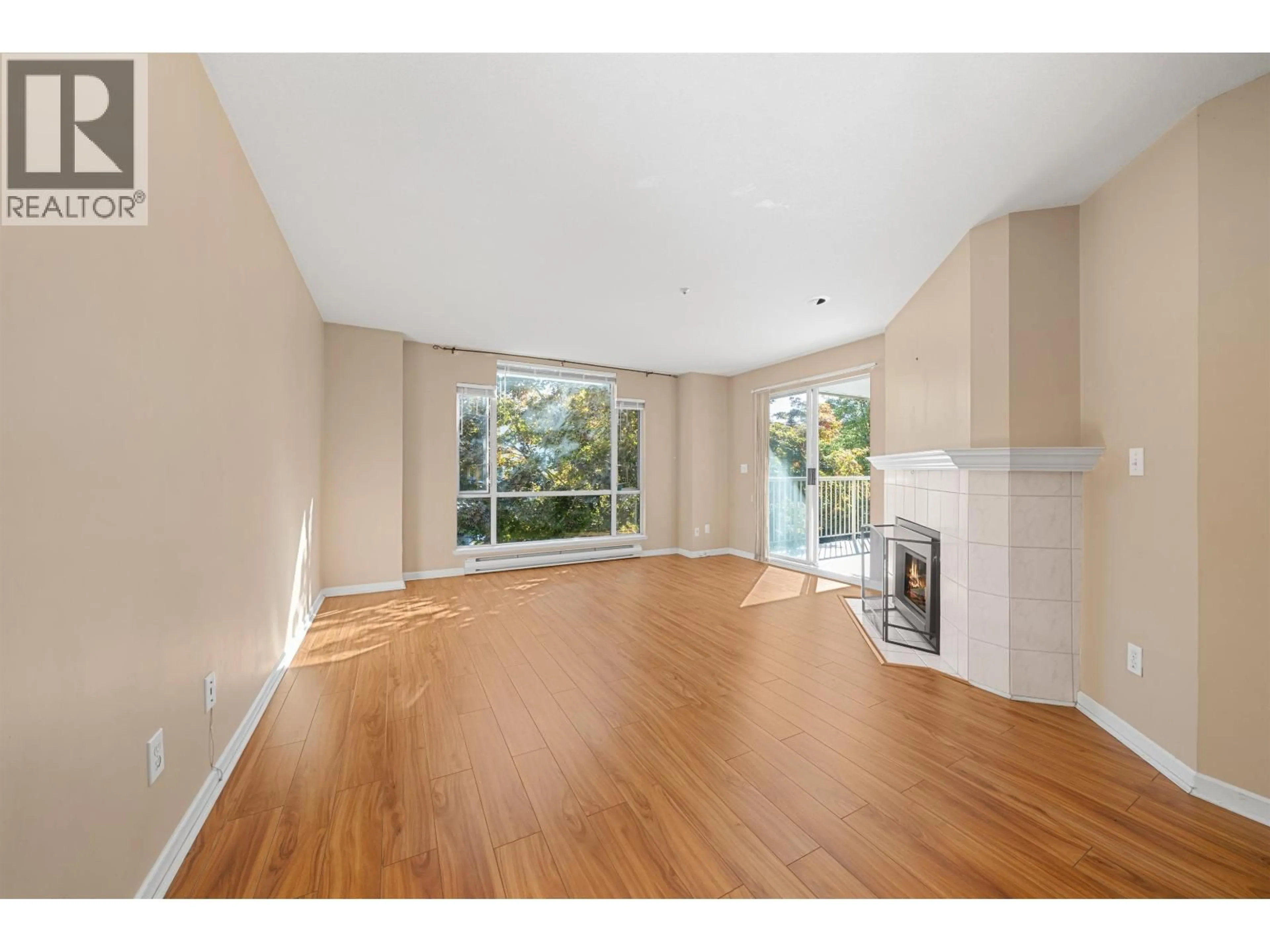 A pic of a room for 213 - 19122 122ND AVENUE, Pitt Meadows British Columbia V3Y2N7