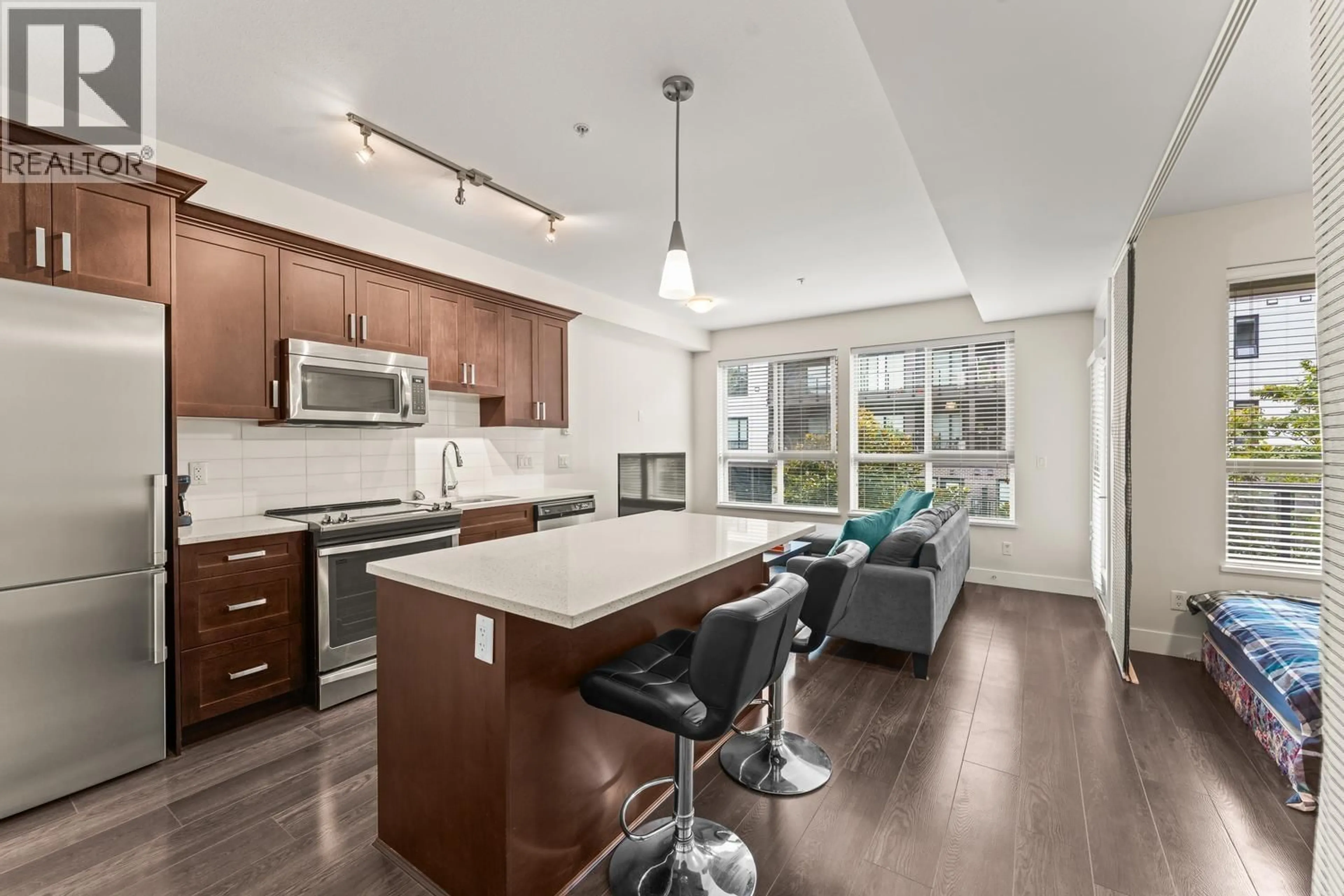 Open concept kitchen, unknown for 206 - 2288 WELCHER AVENUE, Port Coquitlam British Columbia V3C1X4