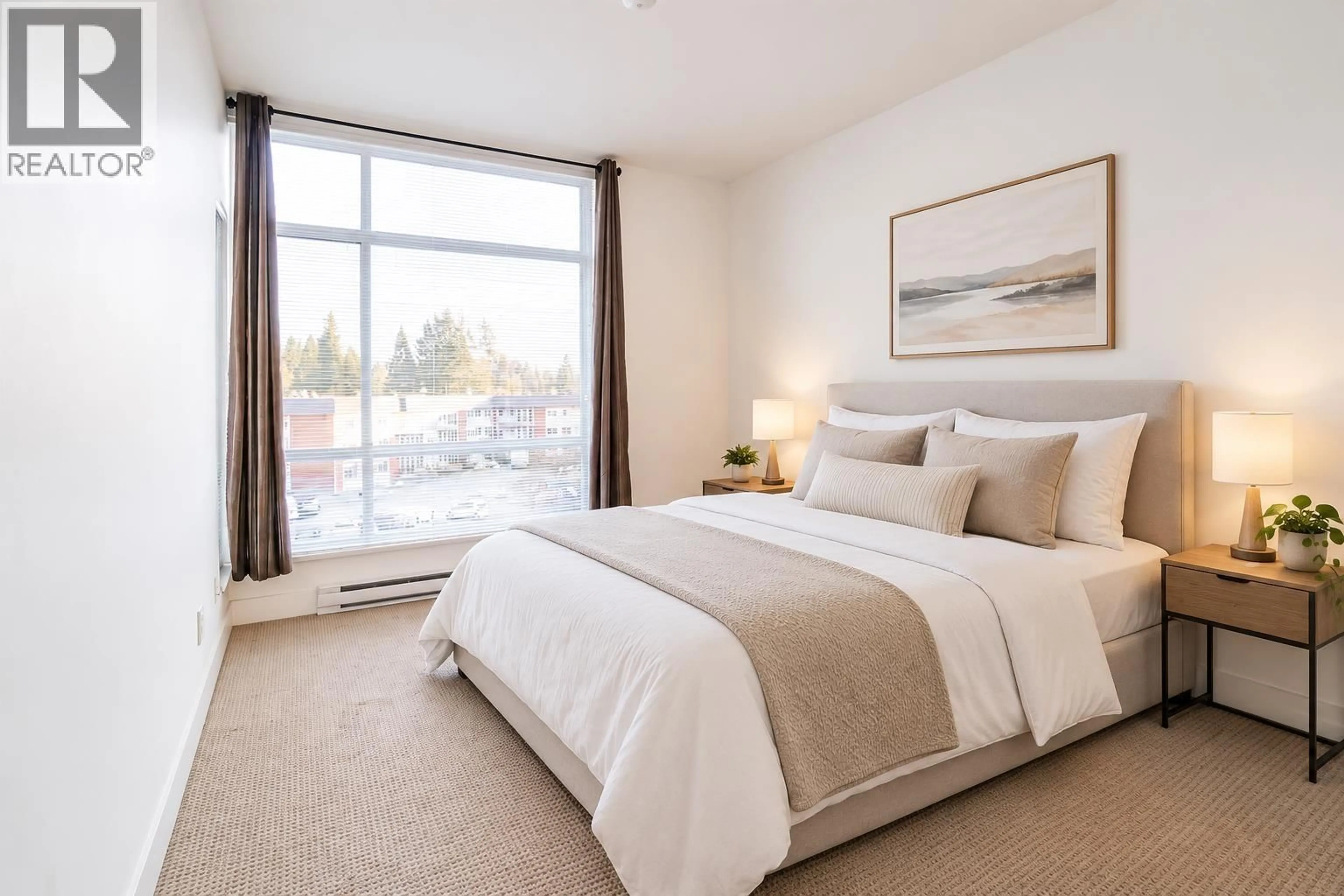 Bedroom with bed, carpet floor for 7 - 909 CLARKE ROAD, Port Moody British Columbia V3H1L6