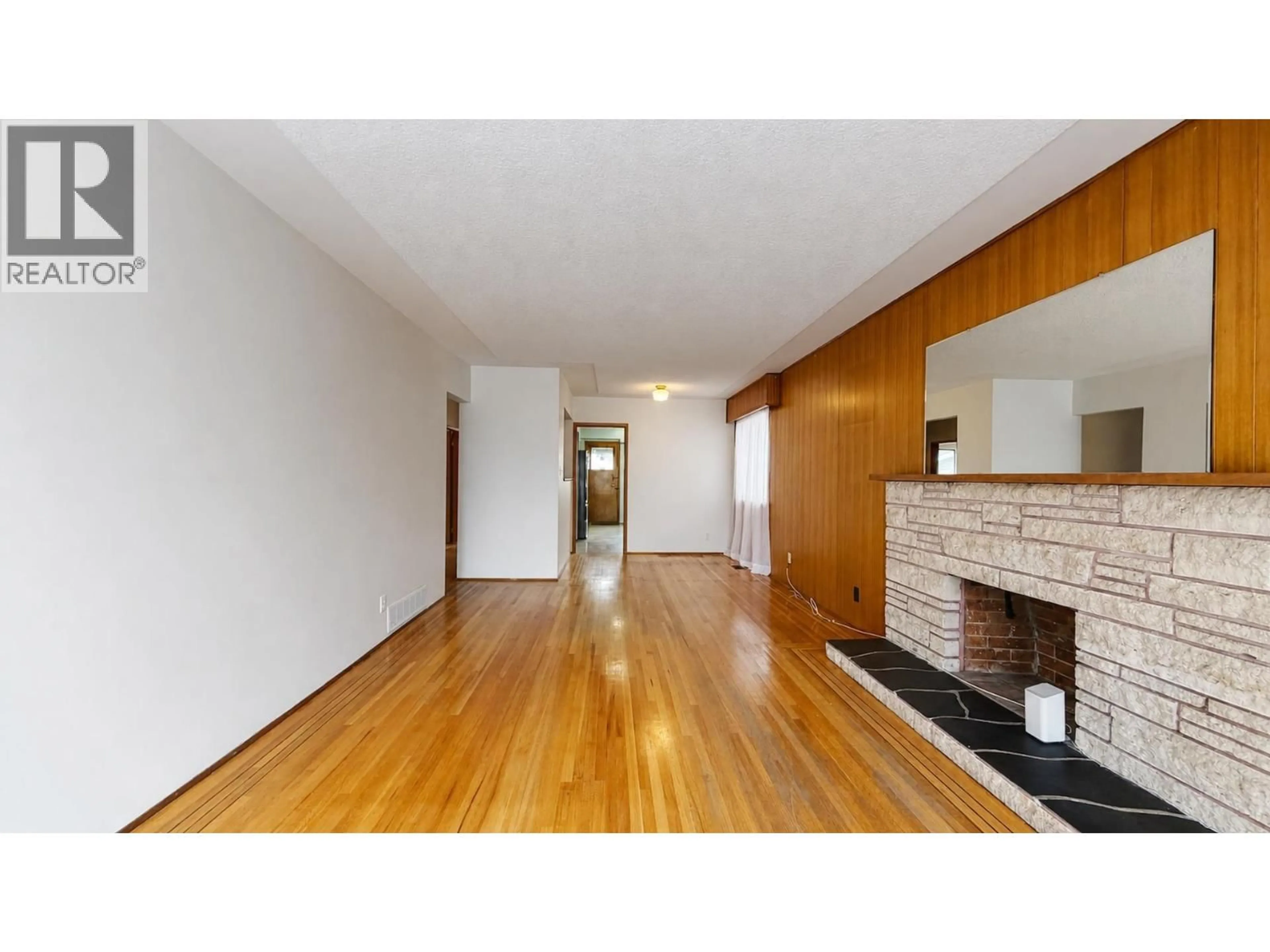 A pic of a room for 817 64TH AVENUE, Vancouver British Columbia V6P2L5