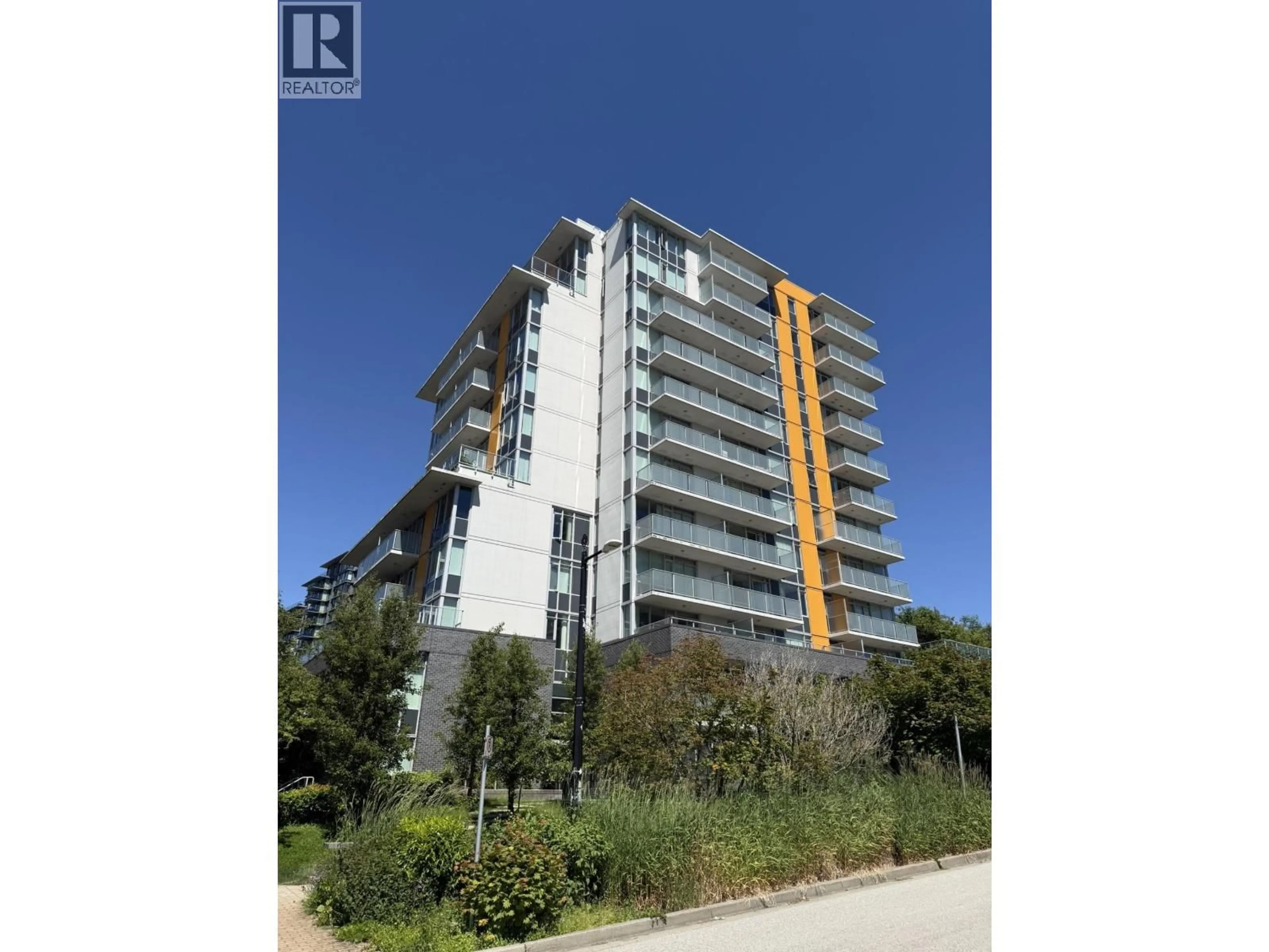 A pic from outside/outdoor area/front of a property/back of a property/a pic from drone, building for 507 - 9025 HIGHLAND COURT, Burnaby British Columbia V5A0A8