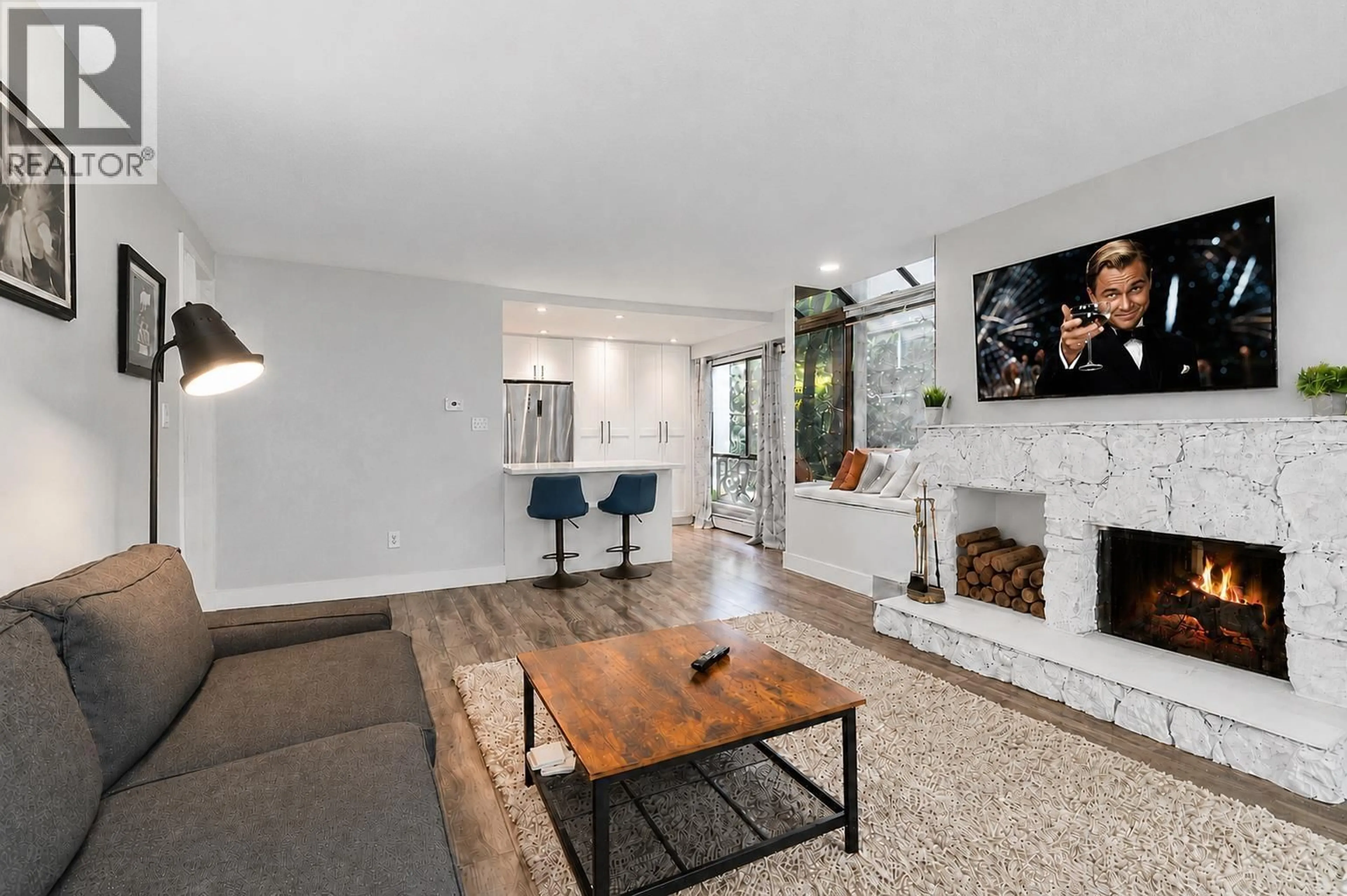 Living room with furniture, unknown for 317 - 1345 15TH AVENUE, Vancouver British Columbia V6H3R3