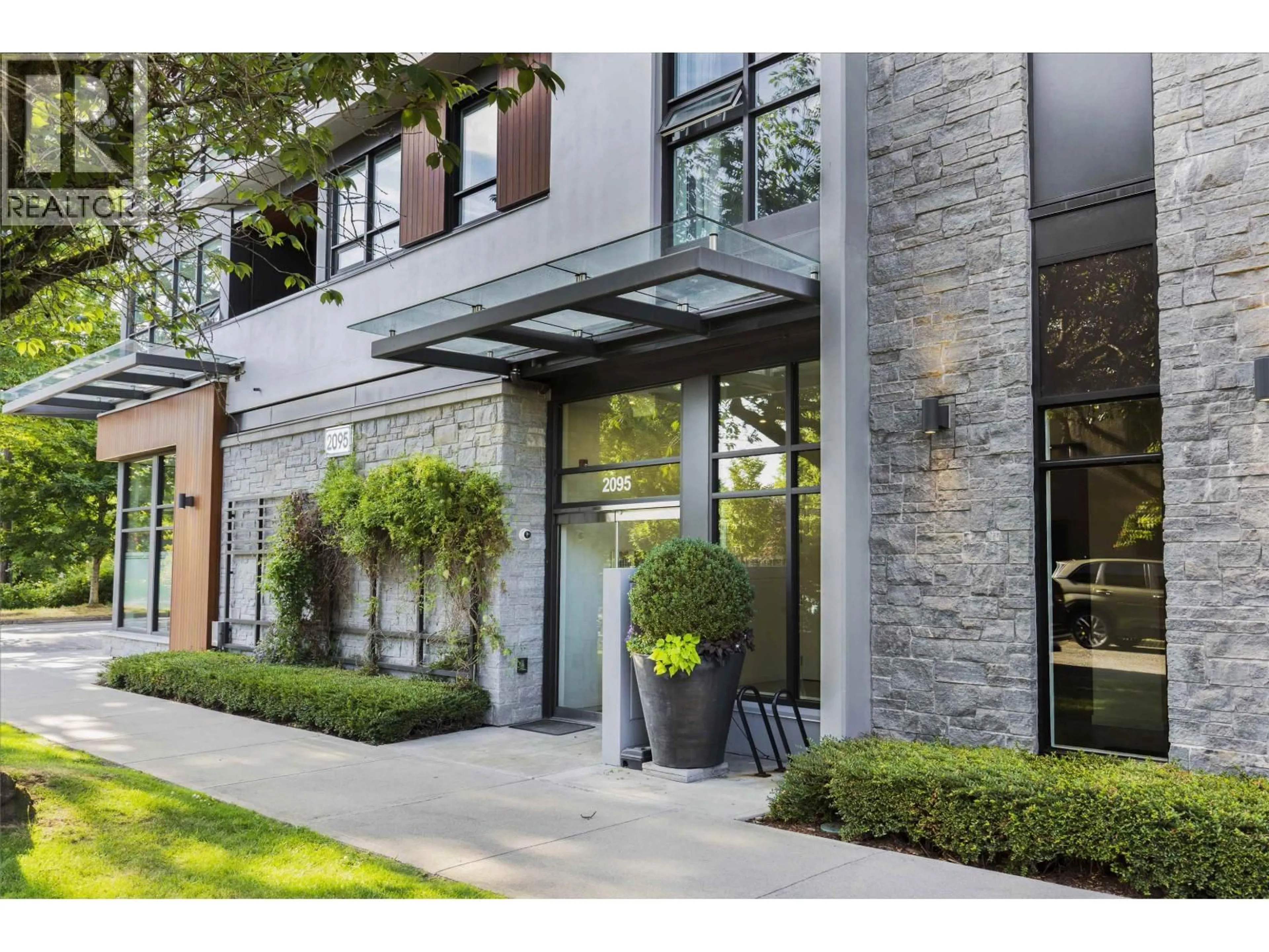 Home with brick exterior material, street for 203 - 2095 44TH AVENUE, Vancouver British Columbia V6M2G1