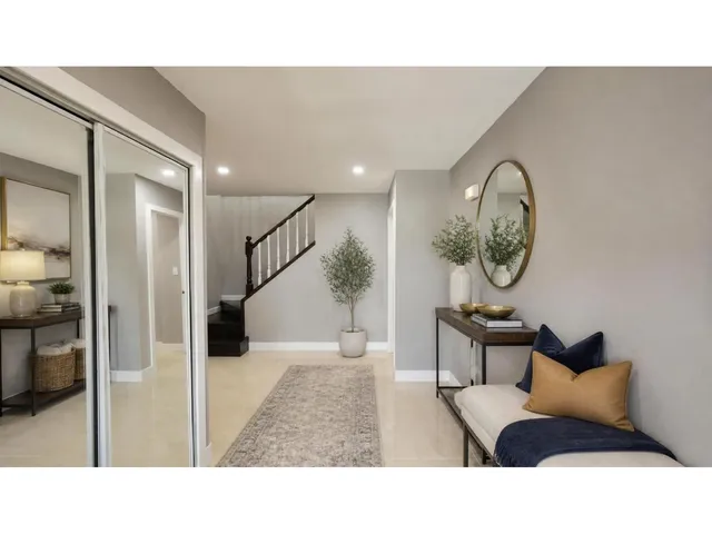 18139 CLAYTONWOOD CRESCENT, Surrey 3