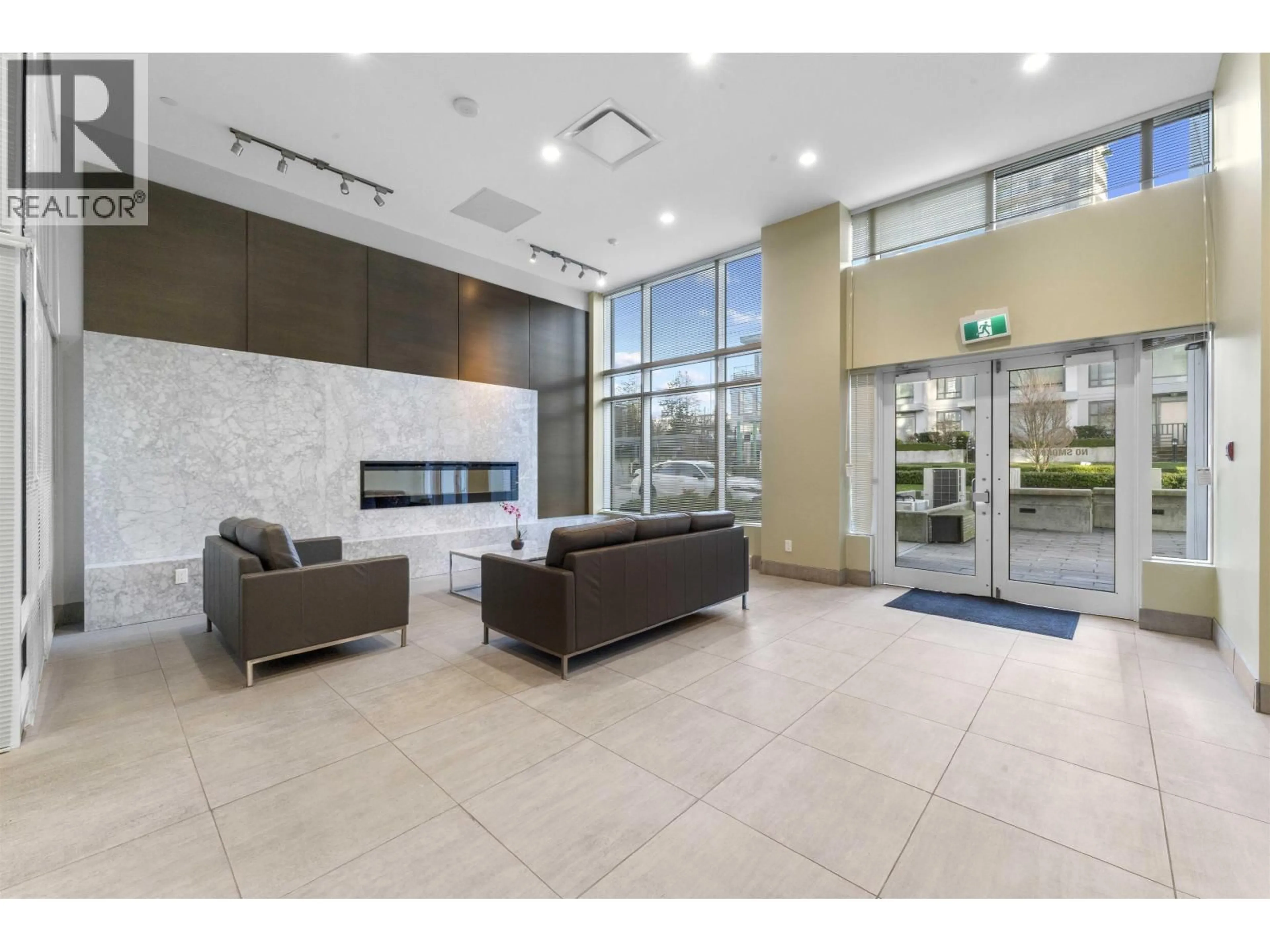 Lobby for 3705 - 4900 LENNOX LANE, Burnaby British Columbia V5H0G9