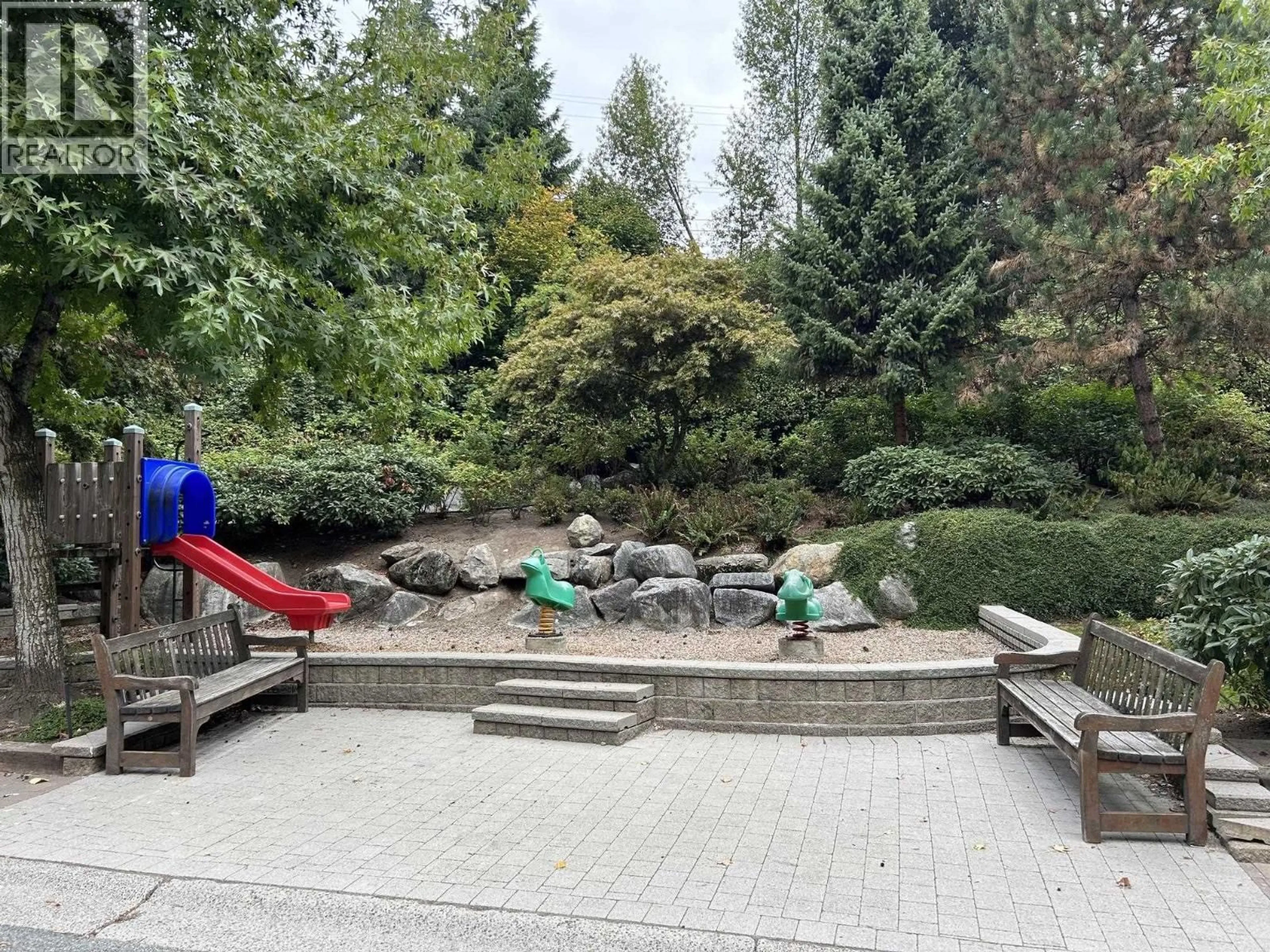Patio, unknown for 205 - 4768 BRENTWOOD DRIVE, Burnaby British Columbia V5C0C7