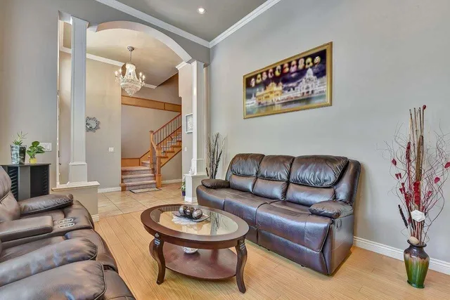 6436 141A STREET, Surrey 3
