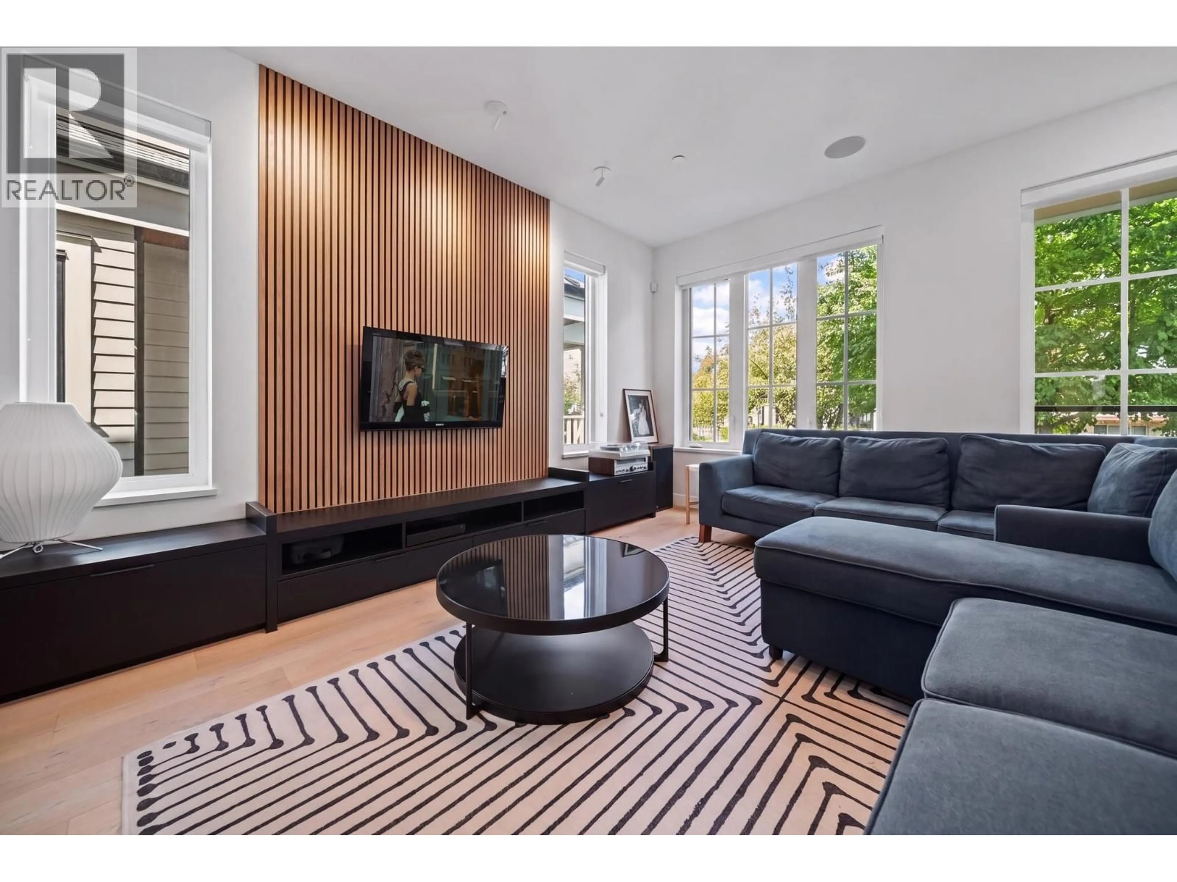 Living room with furniture, unknown for 1438 17TH AVENUE, Vancouver British Columbia V5N2G8