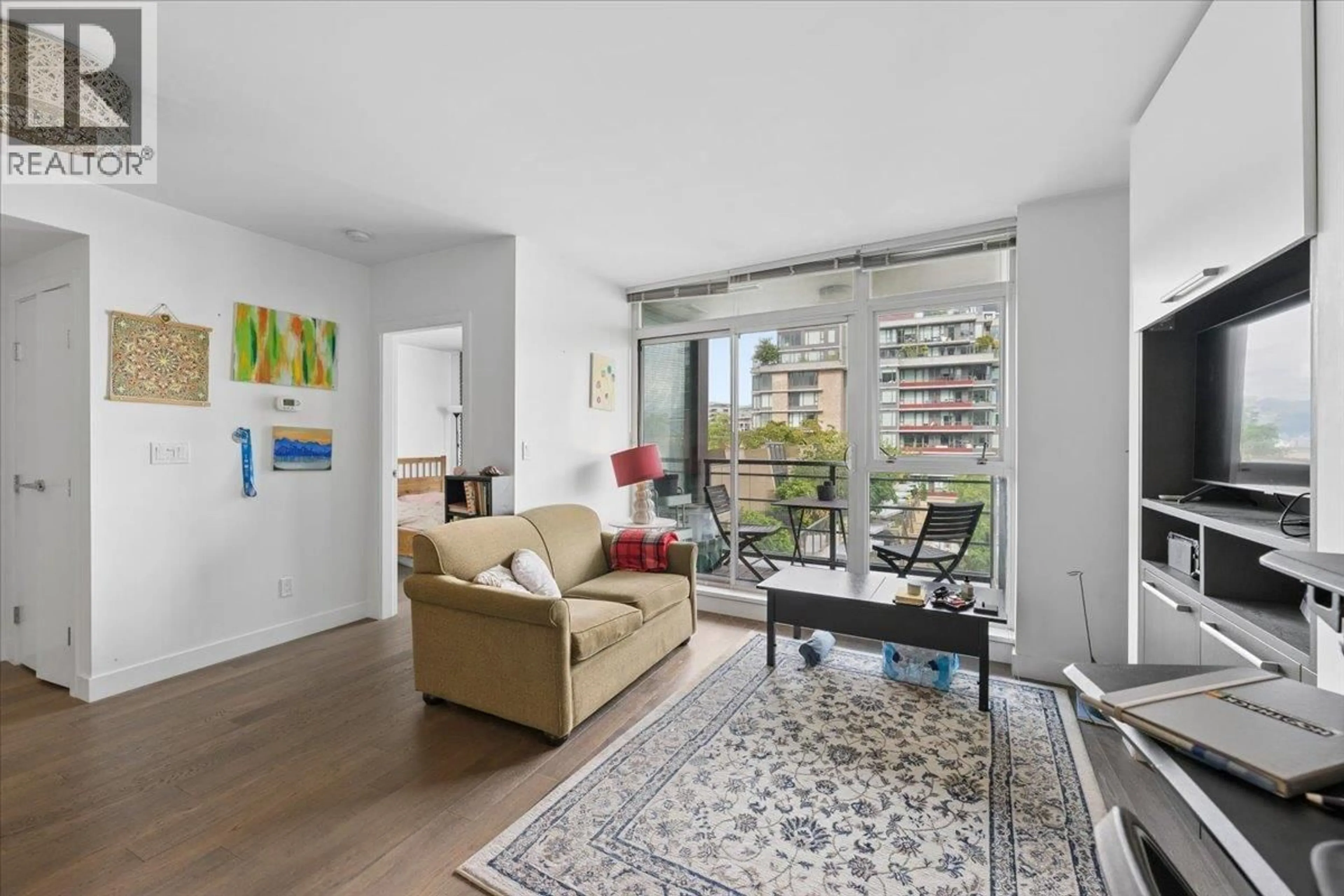 Living room with furniture, unknown for 608 - 288 1ST AVENUE, Vancouver British Columbia V5Y0E9