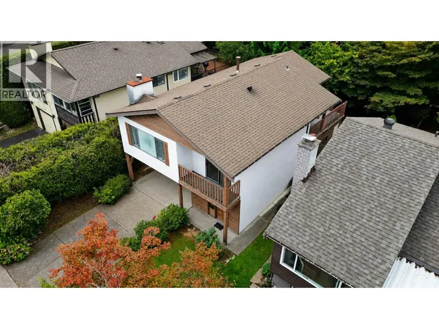 3232 SALT SPRING AVENUE, Coquitlam 4
