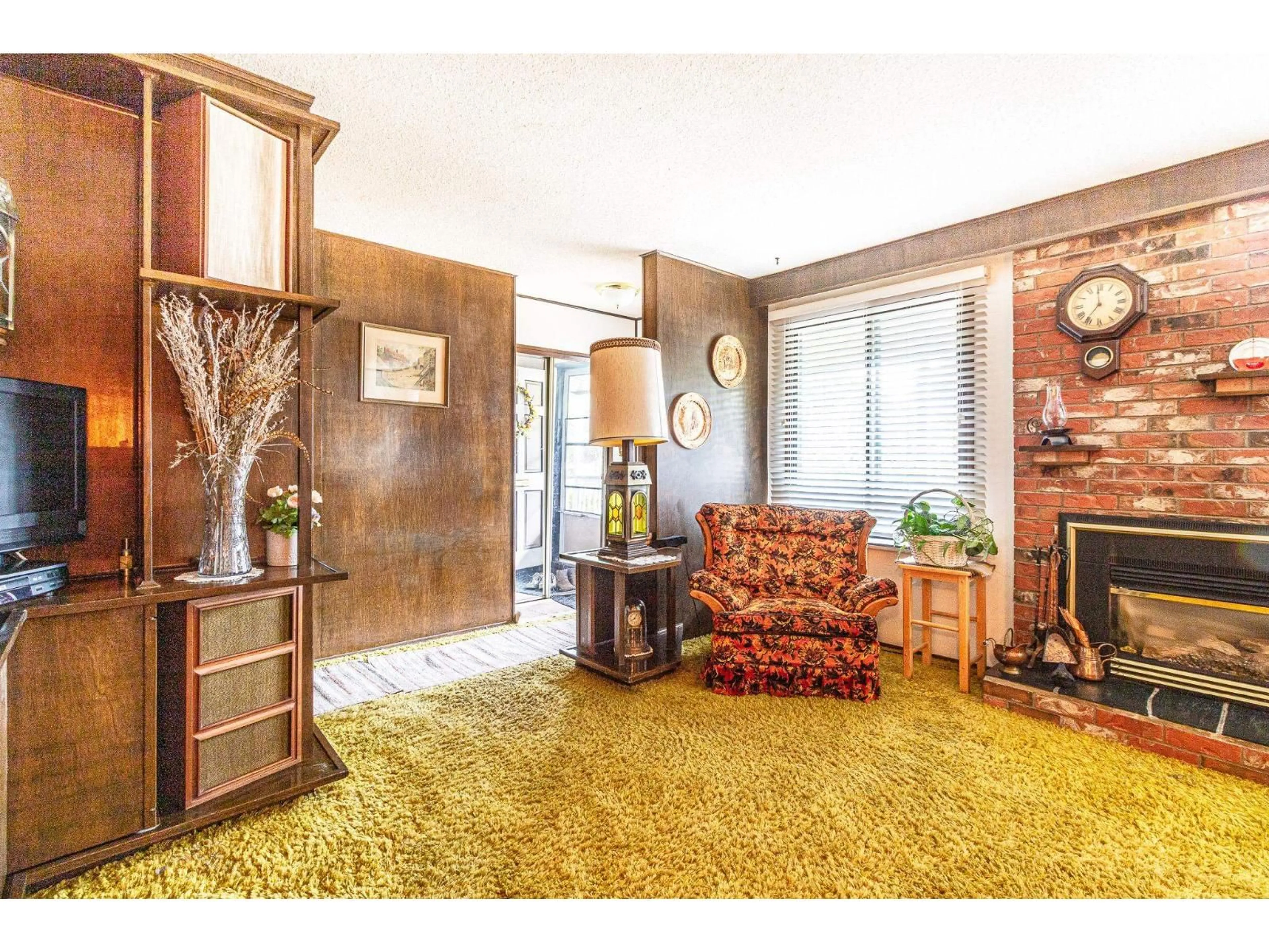 Unknown for 5731 172B STREET, Surrey British Columbia V3S5A6