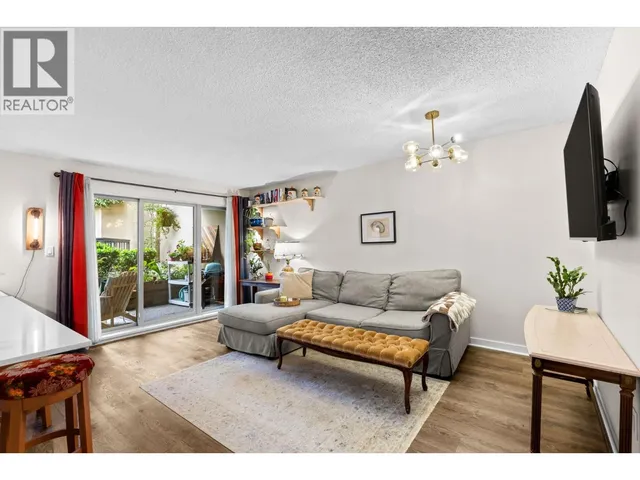 210 - 9867 MANCHESTER DRIVE, Burnaby 2