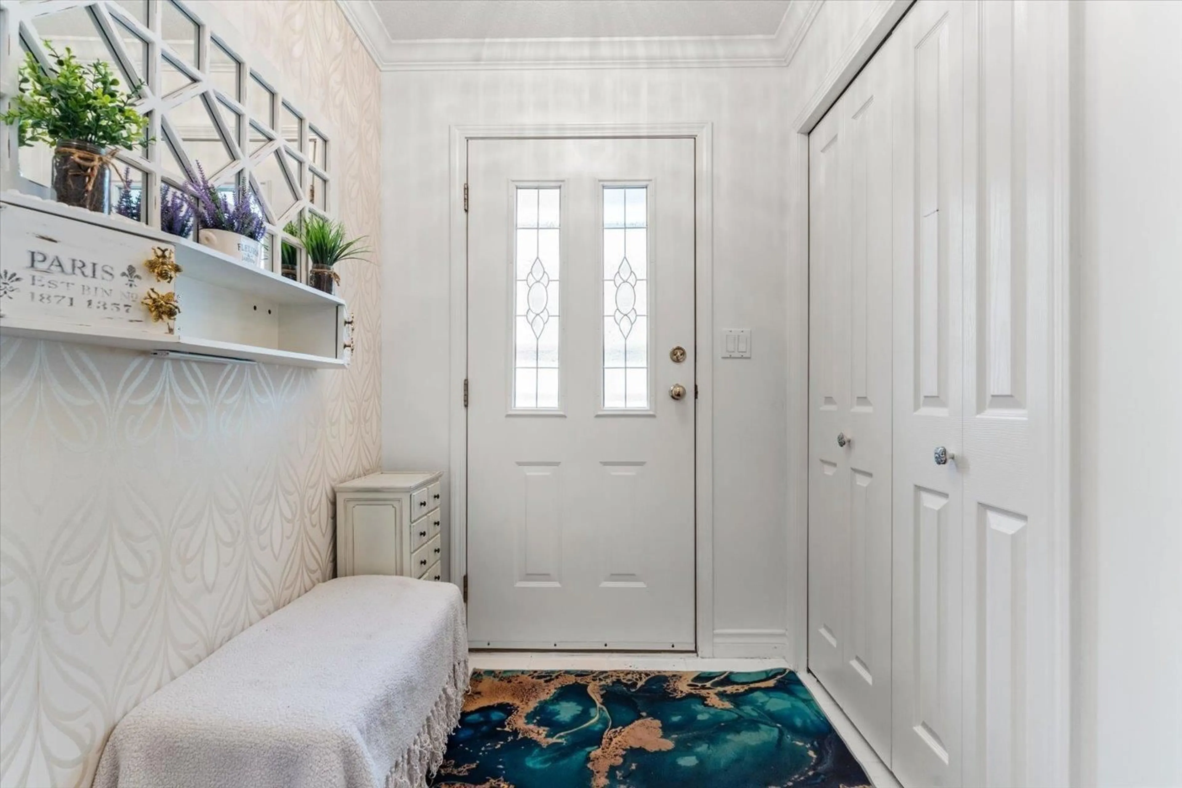 Indoor entryway for 186 - 8485 YOUNG ROAD, Chilliwack British Columbia V2P7Y7