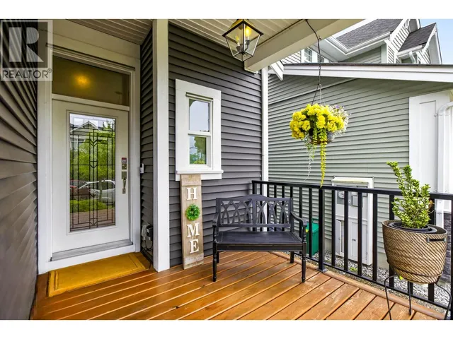 10468 ROBERTSON STREET, Maple Ridge 3