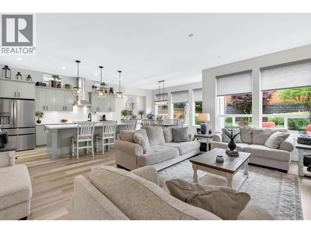 10468 ROBERTSON STREET, Maple Ridge 5
