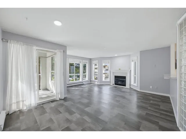 311 - 2575 WARE STREET, Abbotsford 4