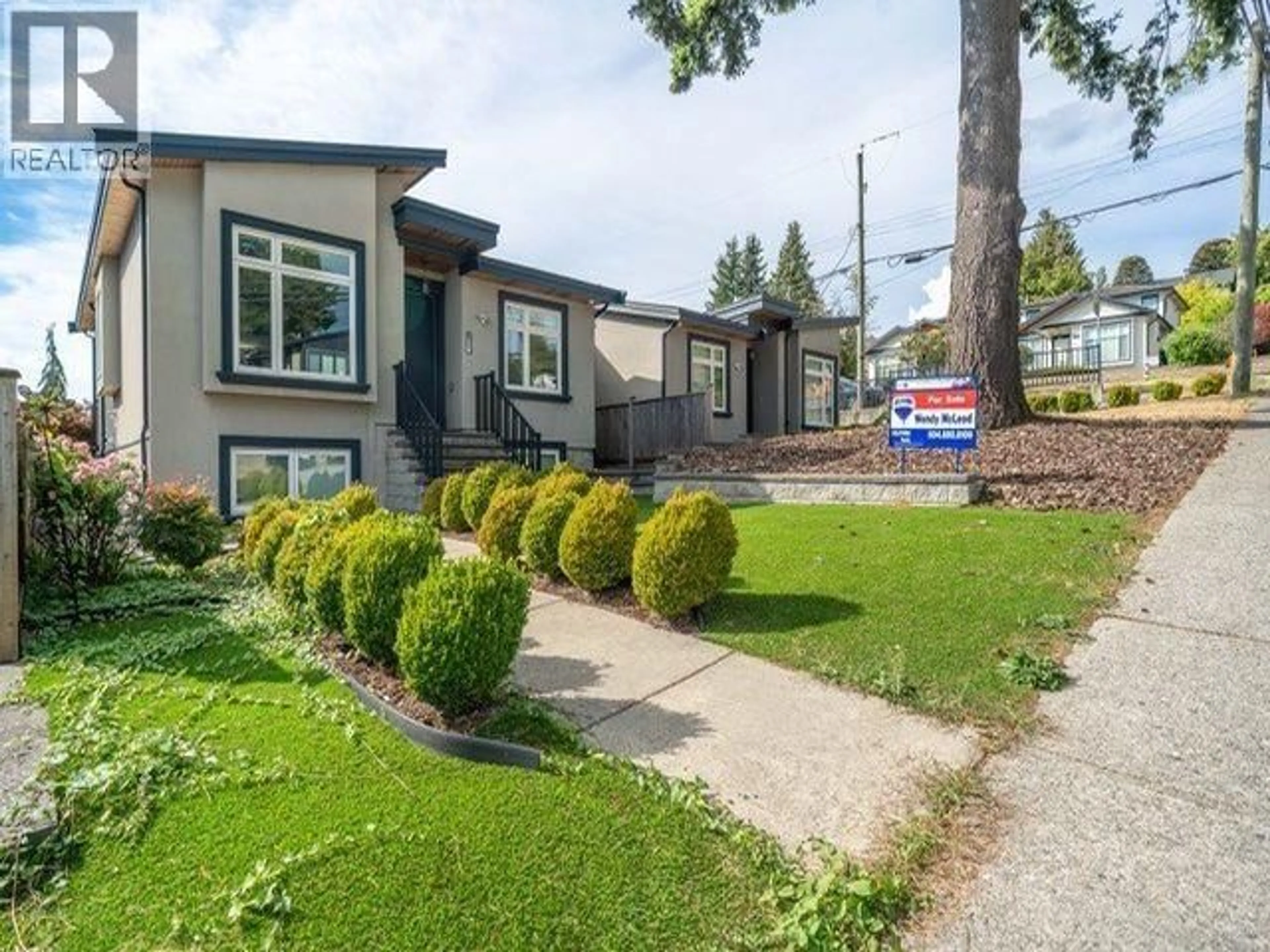 Unknown for 8227 ROYAL OAK AVENUE, Burnaby British Columbia V5J4L1