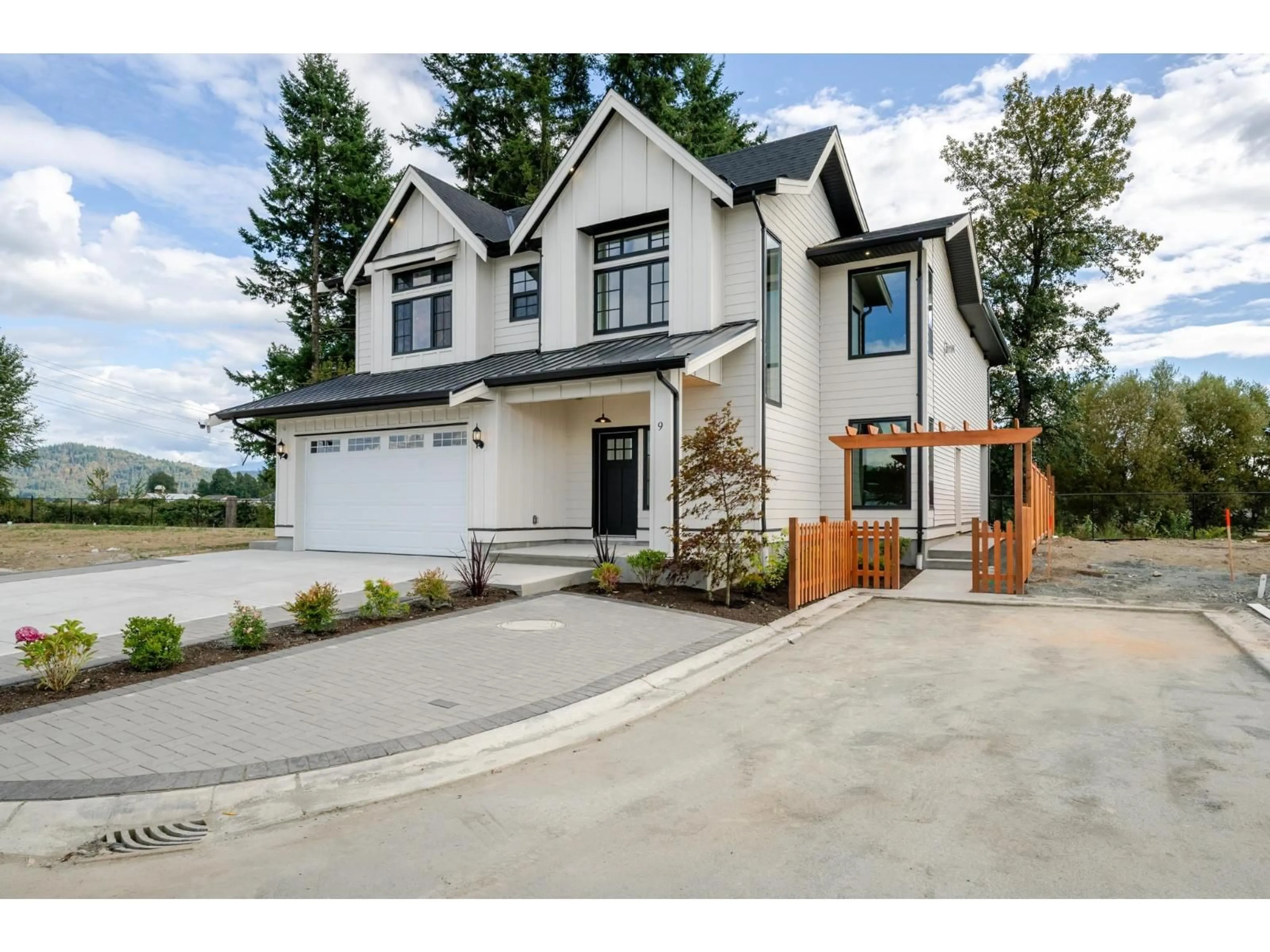 Unknown for 9 - 5924 RIVERSIDE STREET, Abbotsford British Columbia V4X1T8