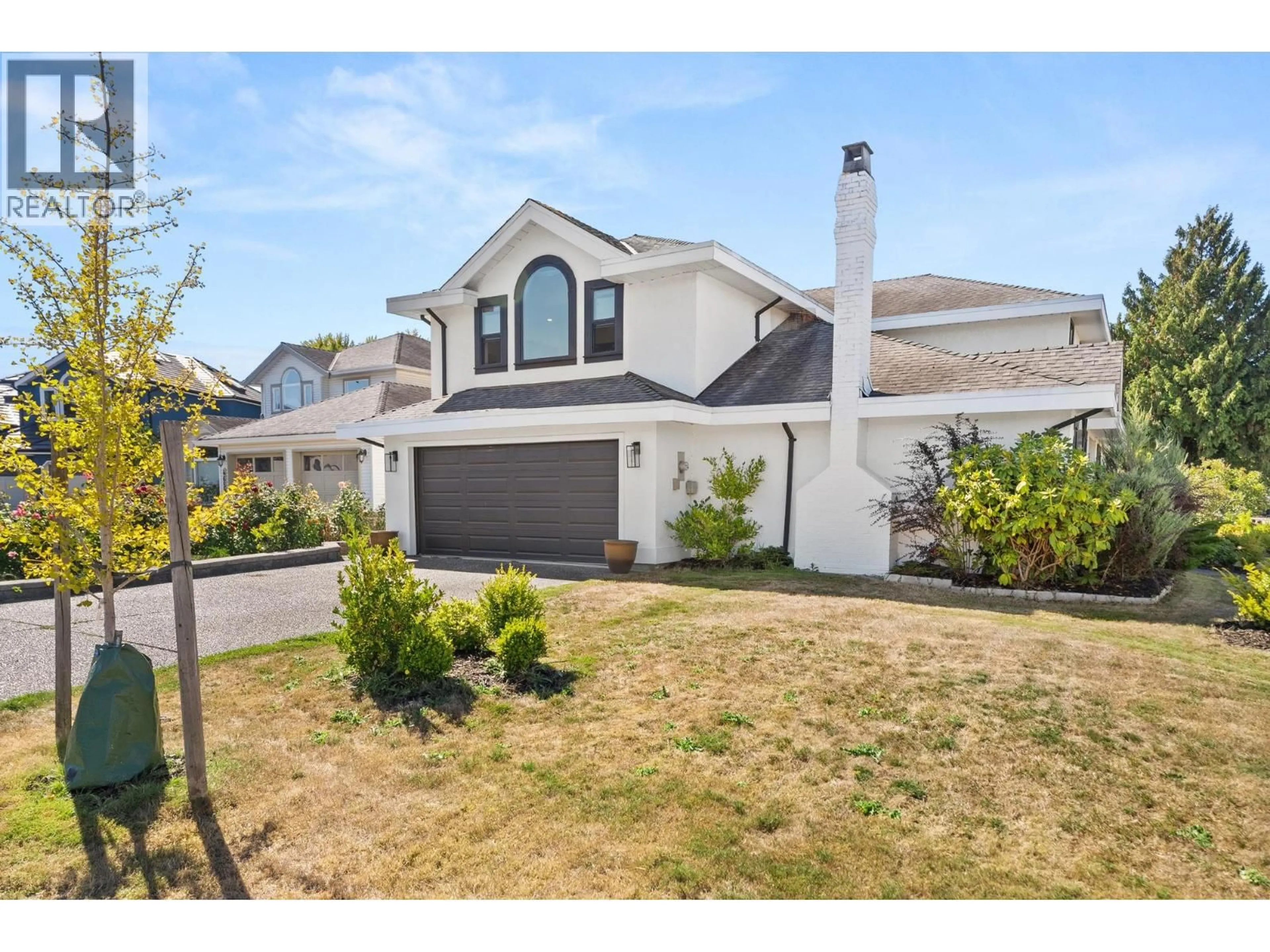 Home with vinyl exterior material, street for 4665 KENSINGTON PLACE, Delta British Columbia V4K4W5