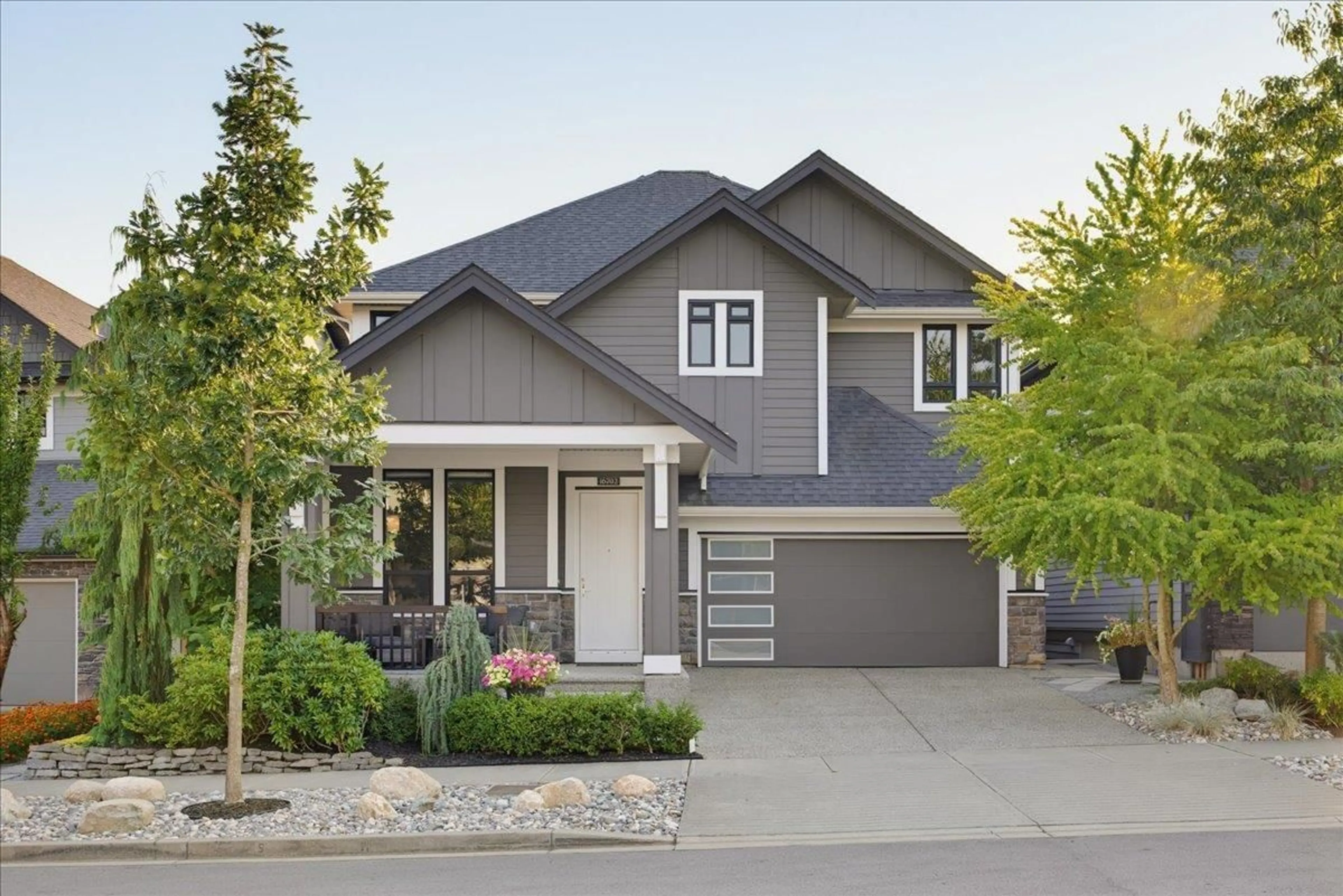 Home with brick exterior material, street for 16702 EDGEWOOD DRIVE, Surrey British Columbia V3Z9X9