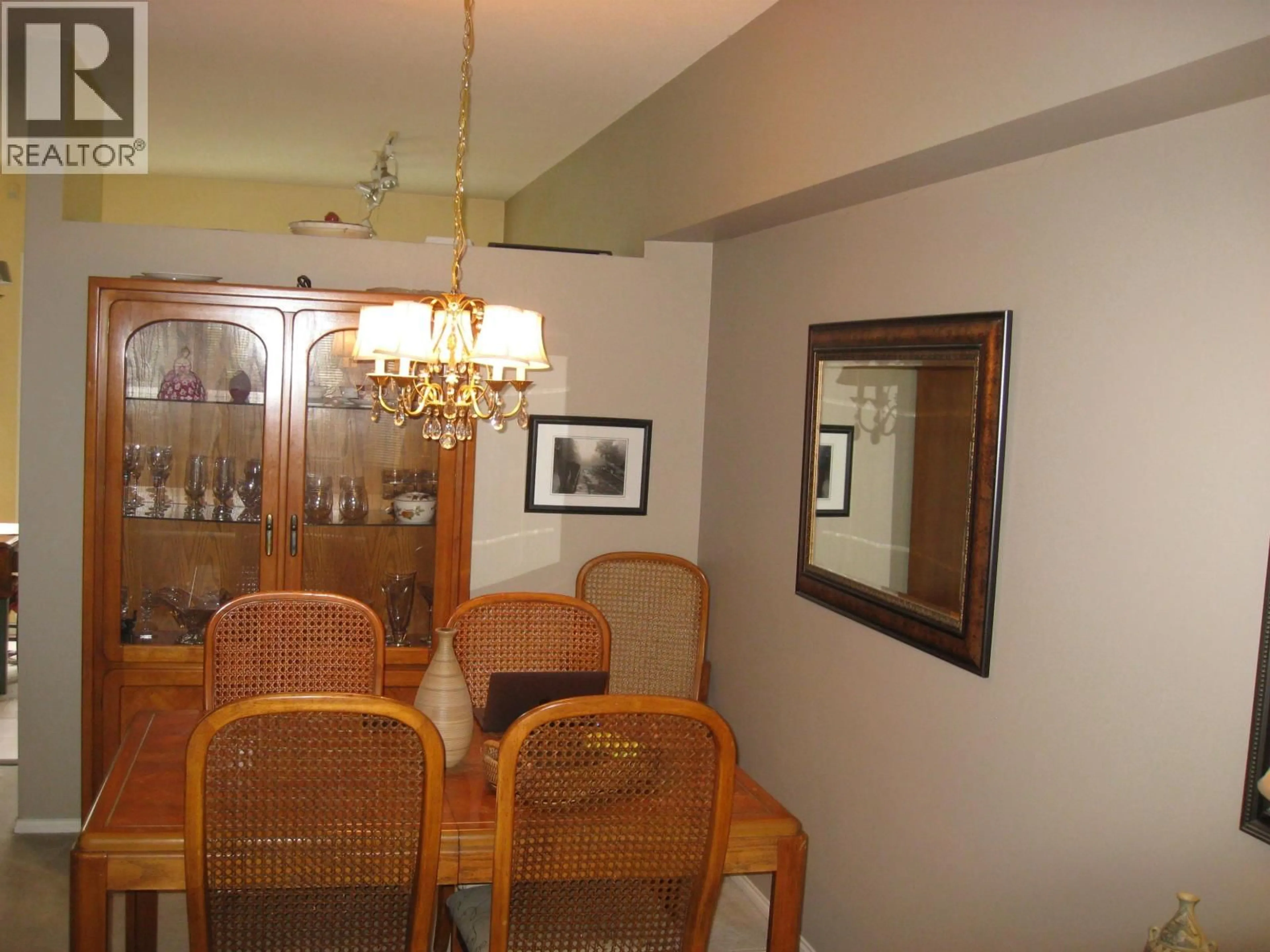 Dining room, unknown for 5 - 6179 NO. 1 ROAD, Richmond British Columbia V7C1T4