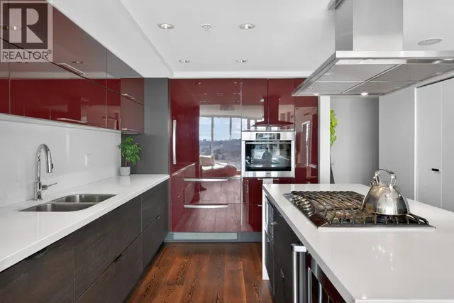 2503 - 8 SMITHE MEWS, Vancouver 5