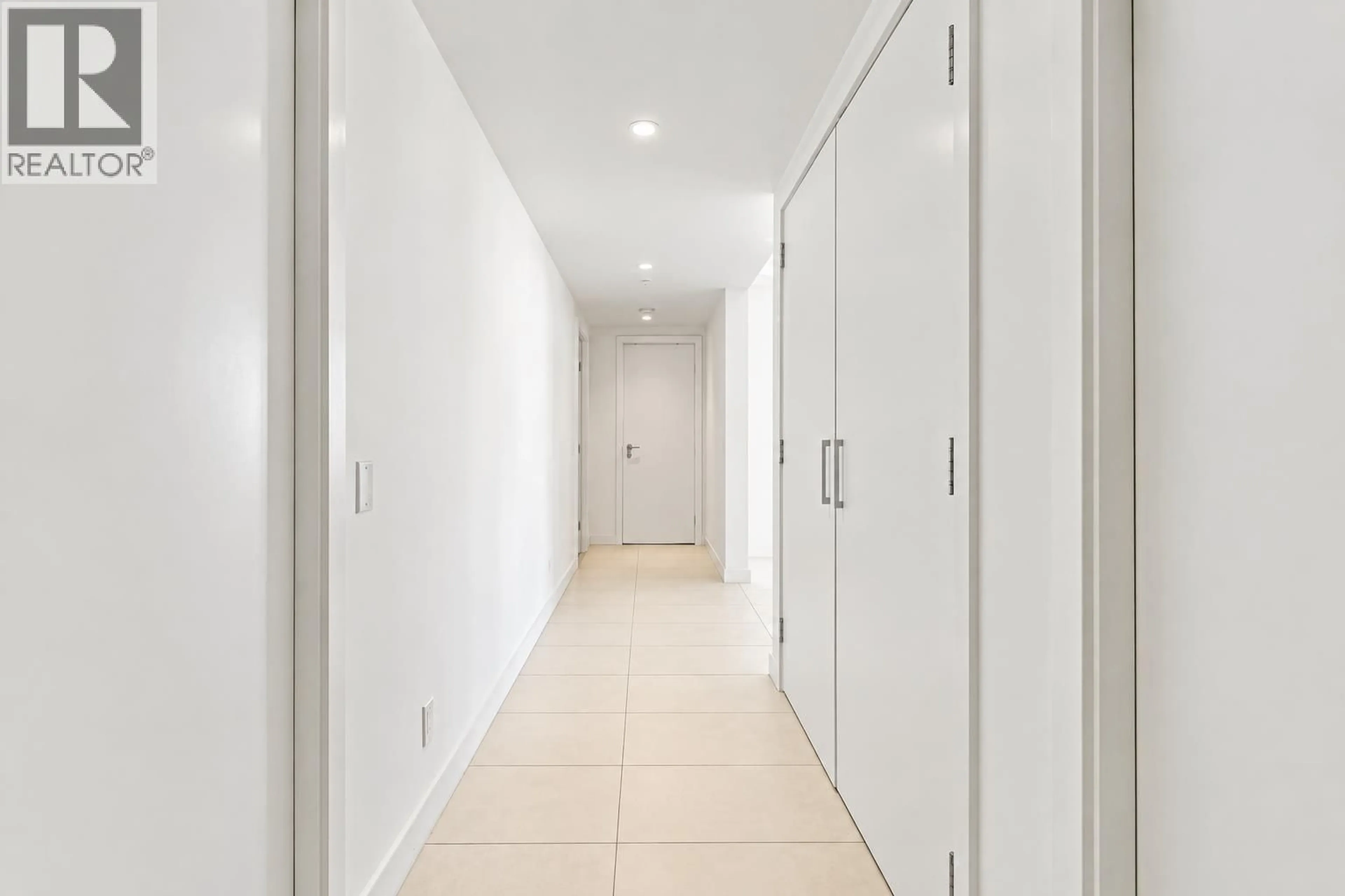 Indoor foyer for 3407 - 1028 BARCLAY STREET, Vancouver British Columbia V6E0B1
