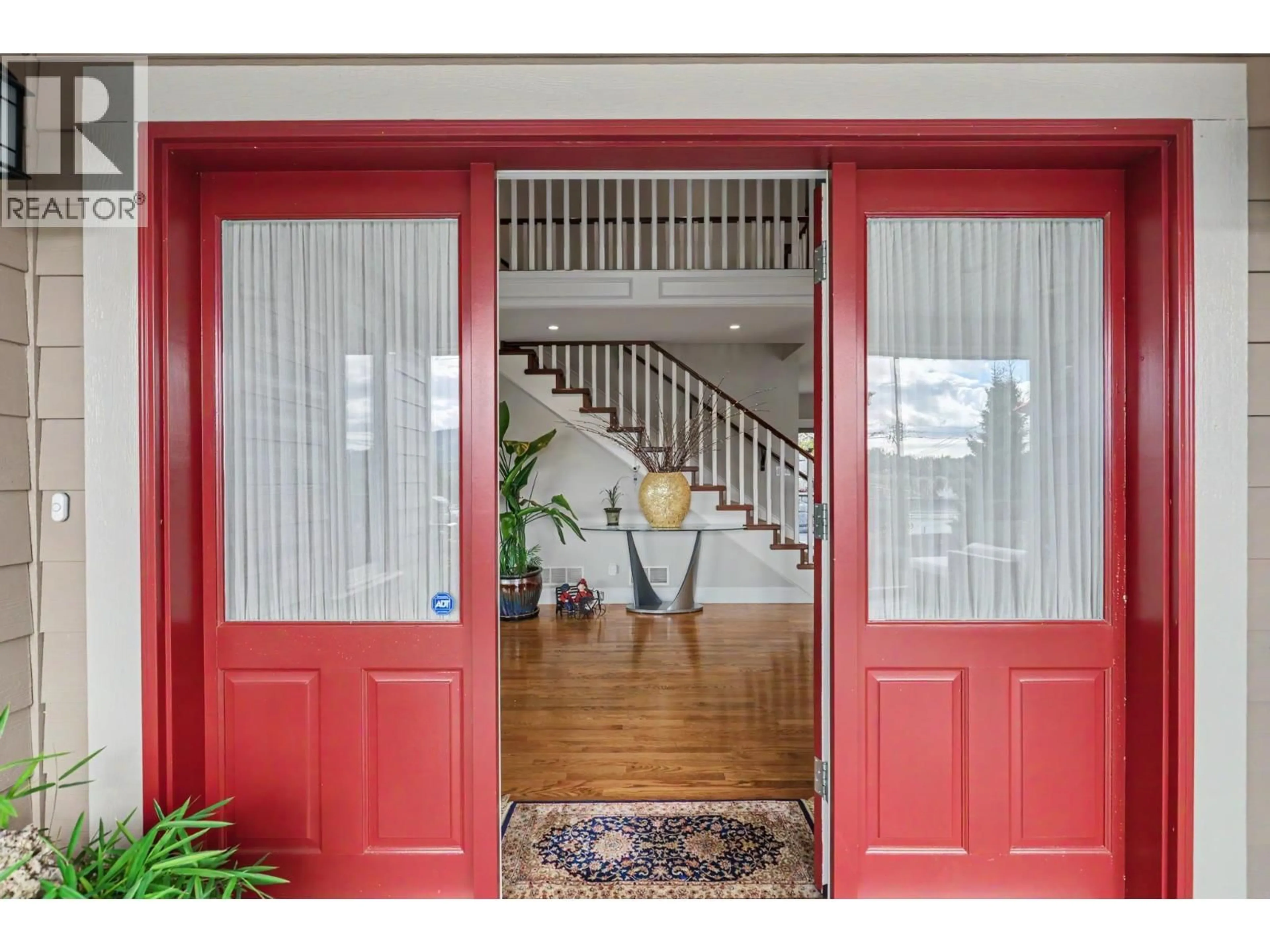 Indoor entryway for 1123 IOCO ROAD, Port Moody British Columbia V3H2W9