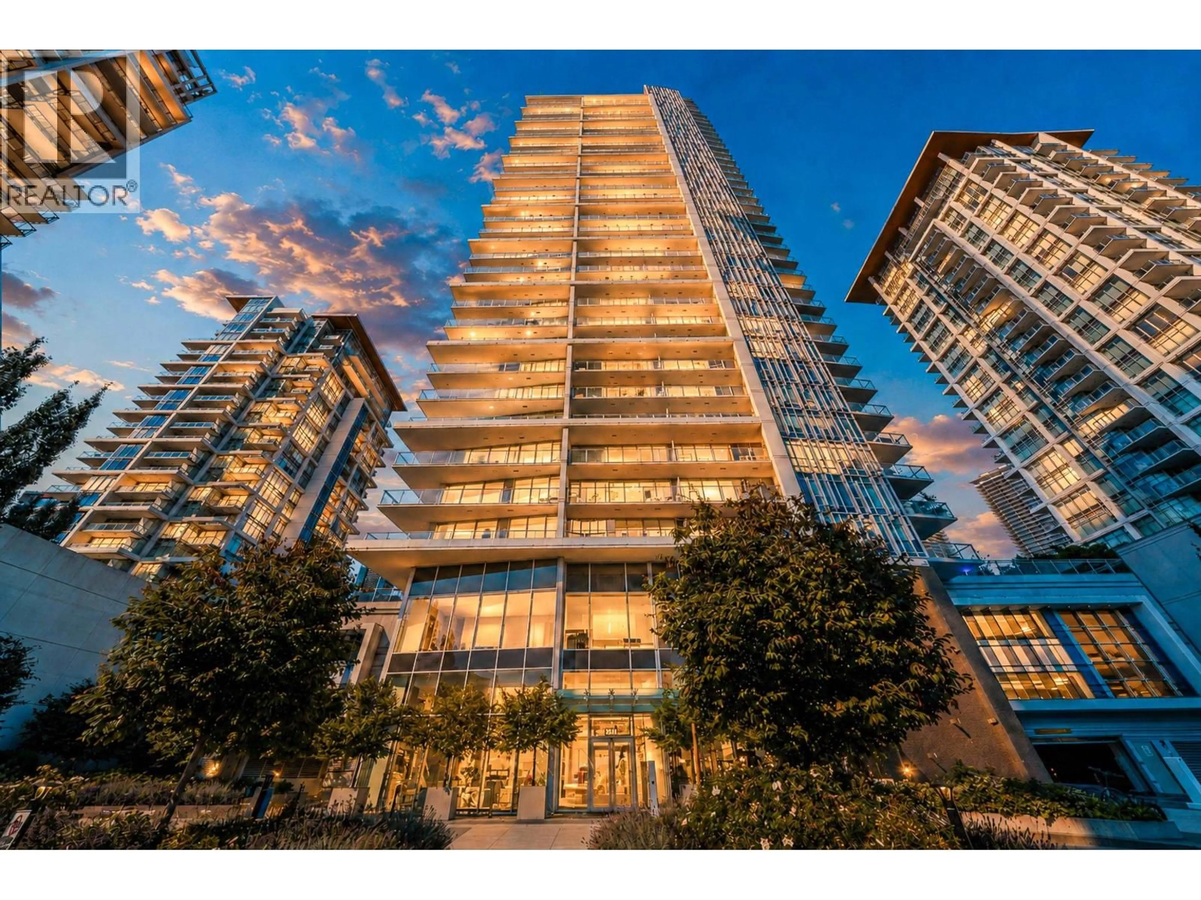 Indoor foyer for 1801 - 2351 BETA AVENUE, Burnaby British Columbia V5C0M2