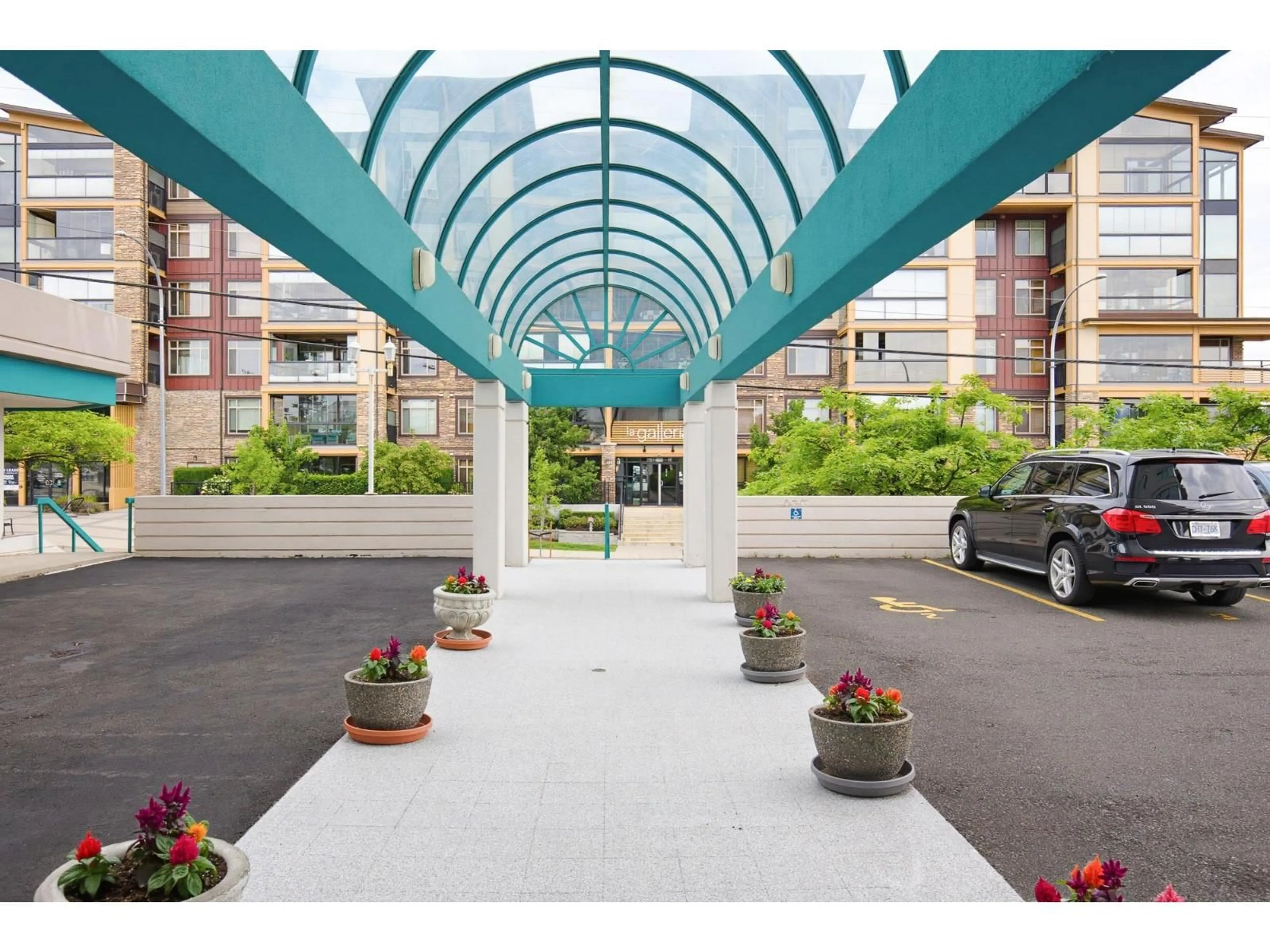 Indoor foyer for 1001 - 32440 SIMON AVENUE, Abbotsford British Columbia V2T5R3