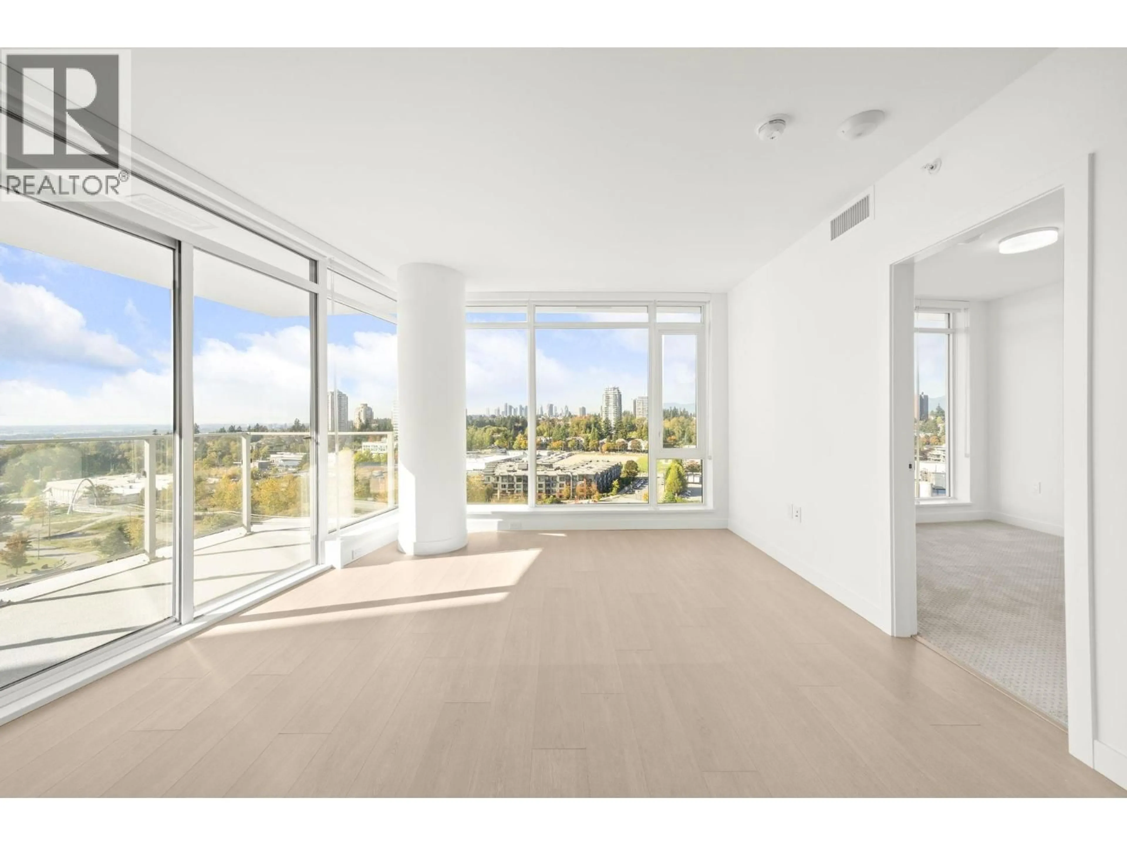 Unknown for 1601 - 7683 PARK CRESCENT, Burnaby British Columbia V3N0J4