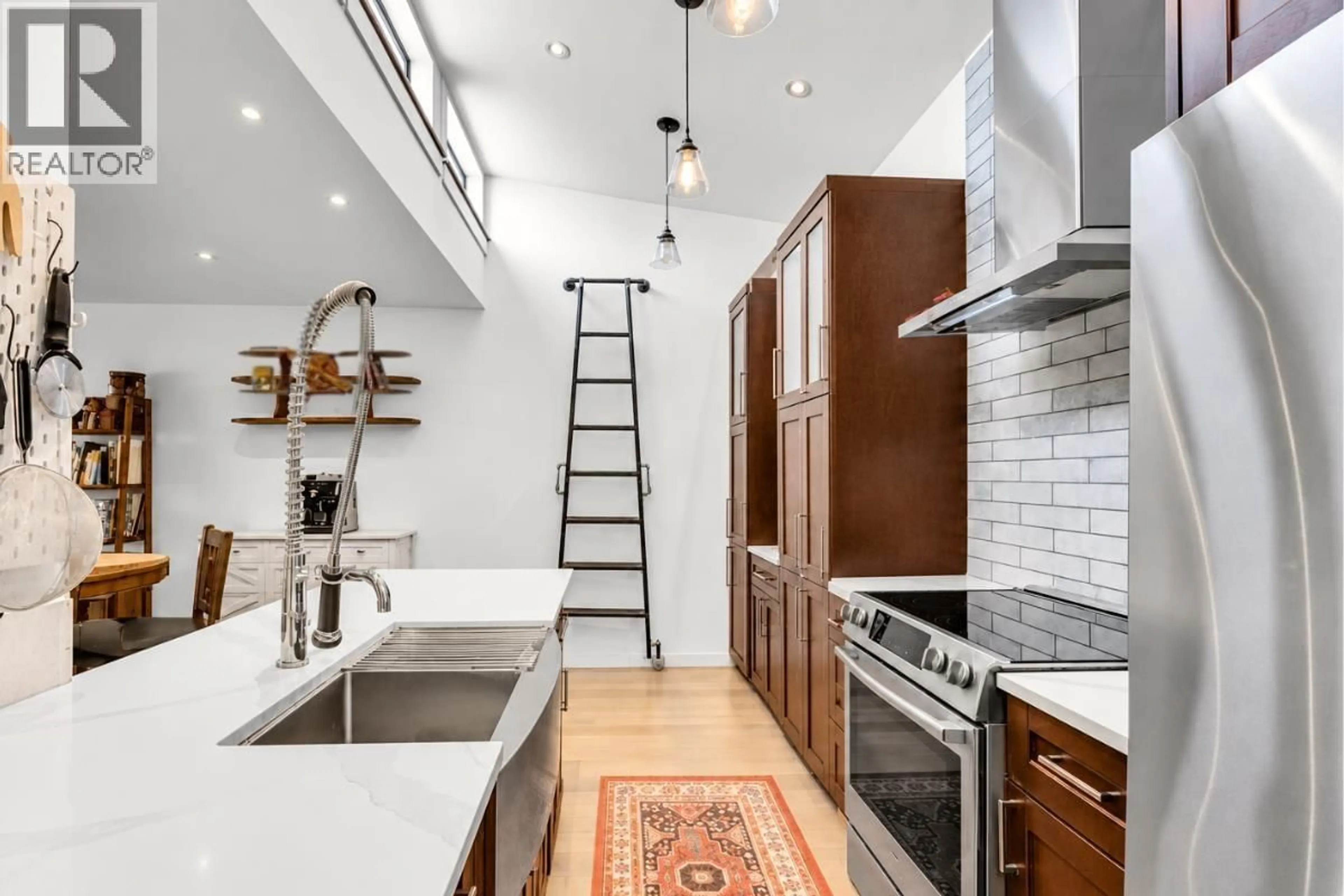 Contemporary kitchen, ceramic/tile floor for 304 - 1420 7TH AVENUE, Vancouver British Columbia V5N1R8