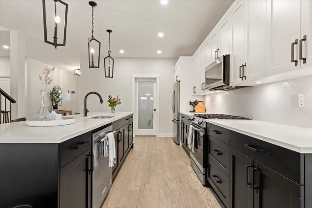 50952 SOPHIE CRESCENT, Chilliwack 3