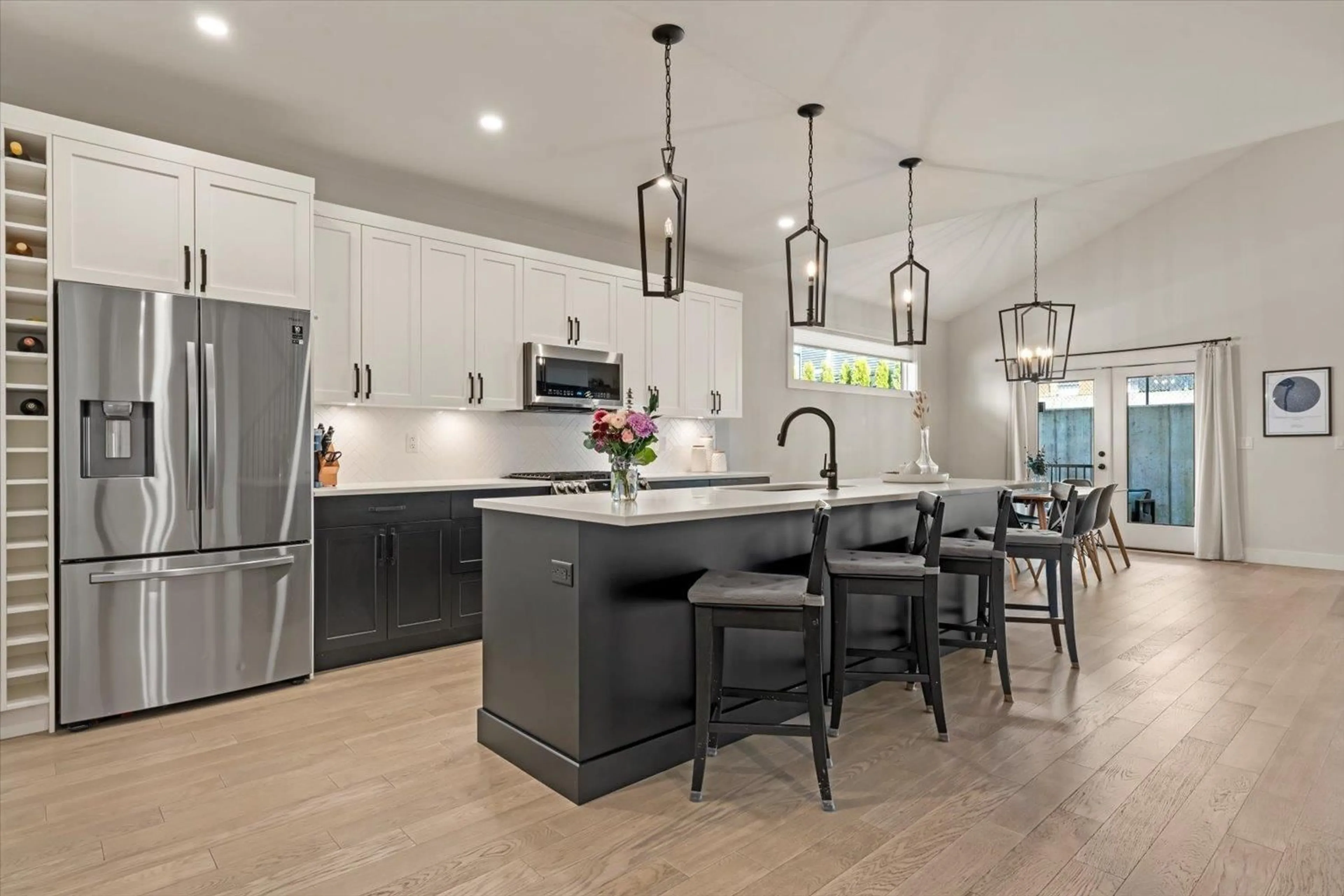 Open concept kitchen, unknown for 50952 SOPHIE CRESCENT, Chilliwack British Columbia V4Z0C1