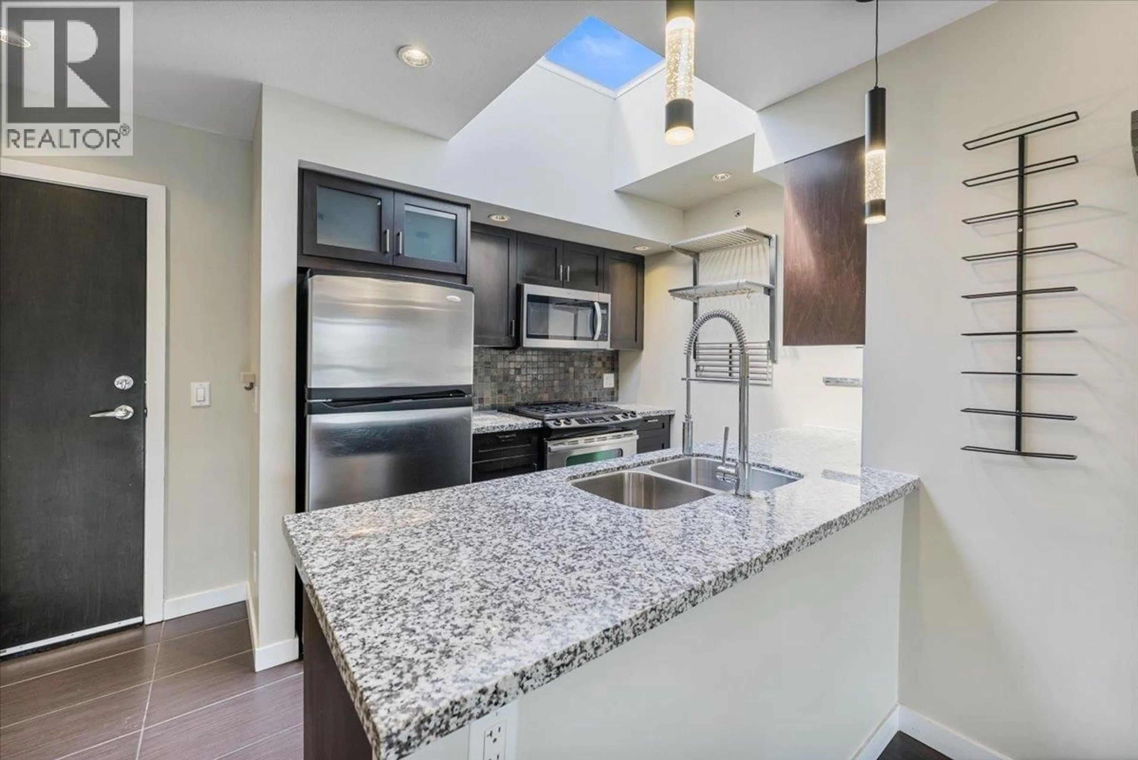 Contemporary kitchen, ceramic/tile floor for 411 - 405 SKEENA STREET, Vancouver British Columbia V5K0A3