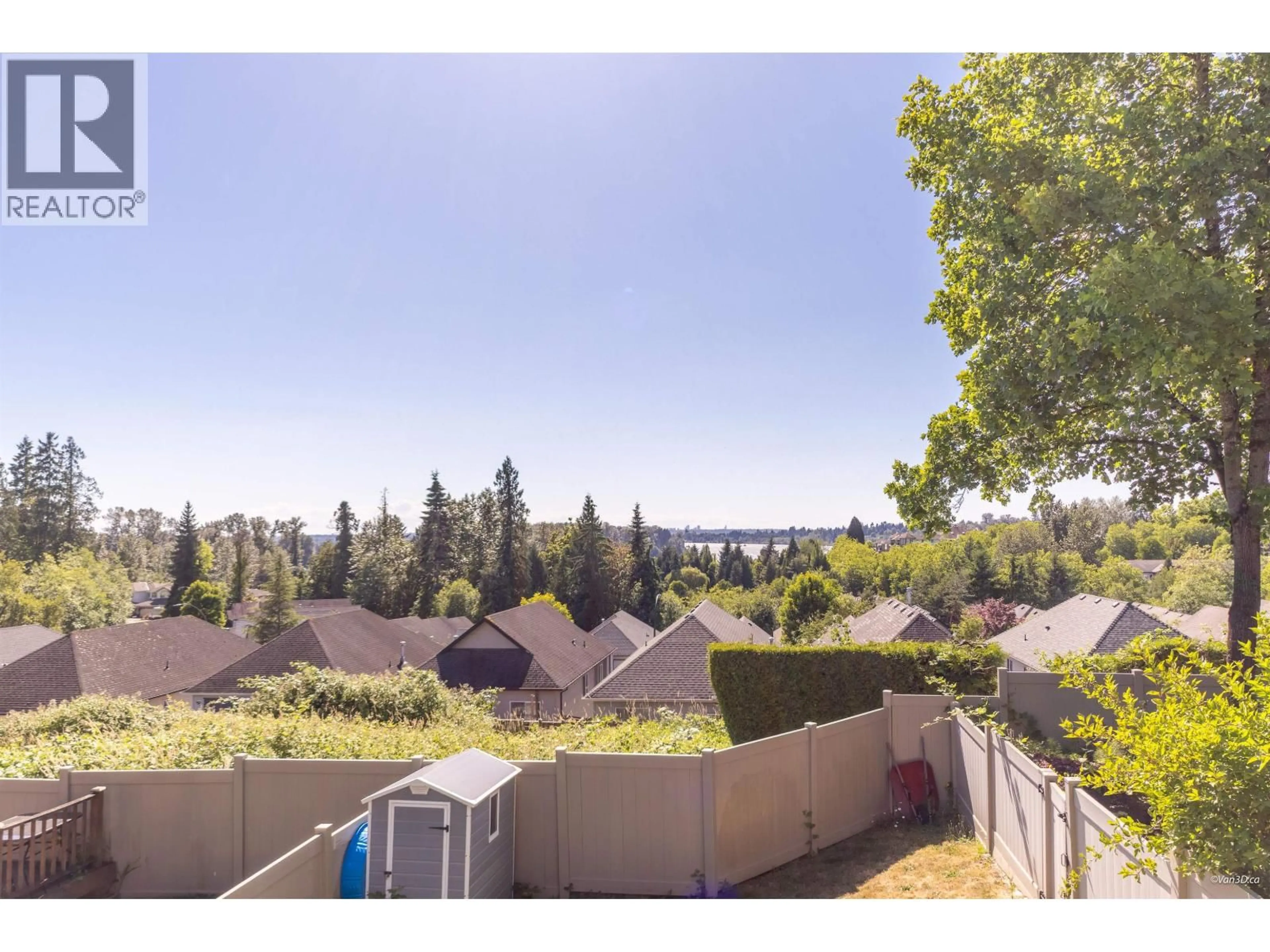 A pic from outside/outdoor area/front of a property/back of a property/a pic from drone, unknown for 3 - 11464 FISHER STREET, Maple Ridge British Columbia V2X0H7