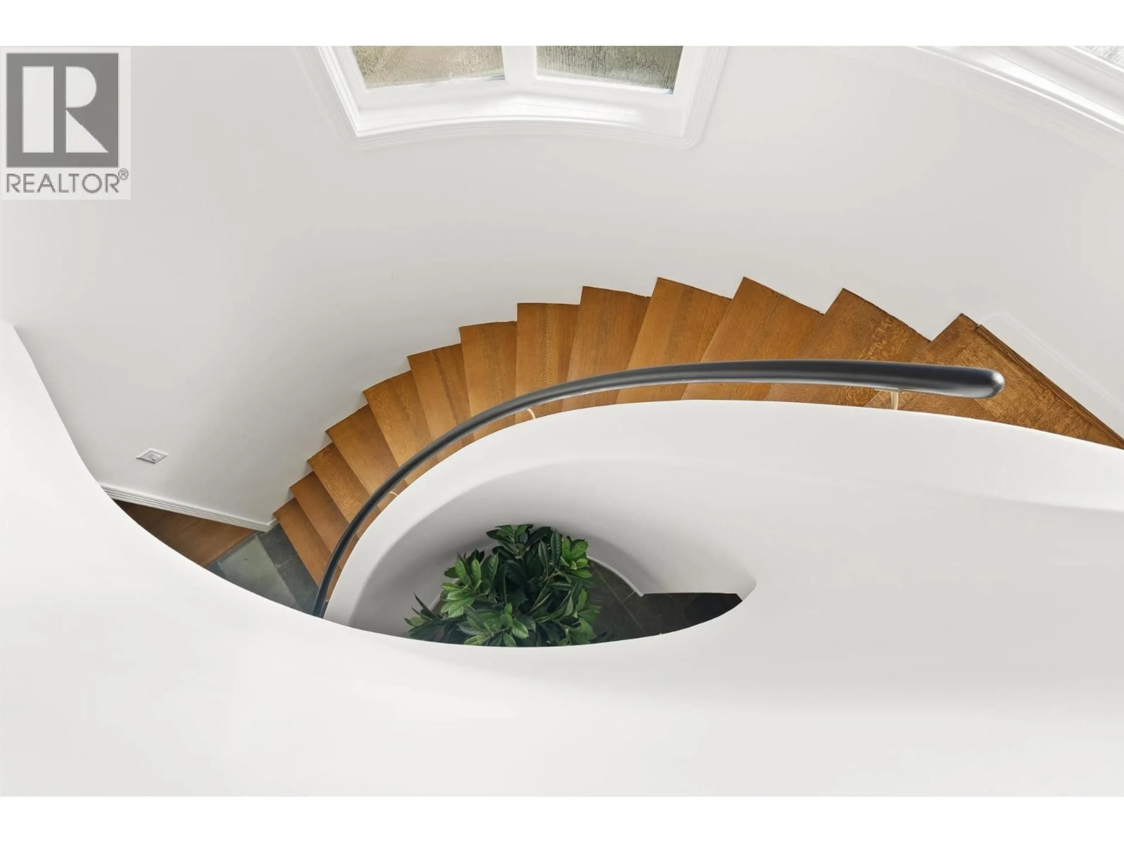 Stairs for 4709 CHANCELLOR BOULEVARD, Vancouver British Columbia V6T1C8