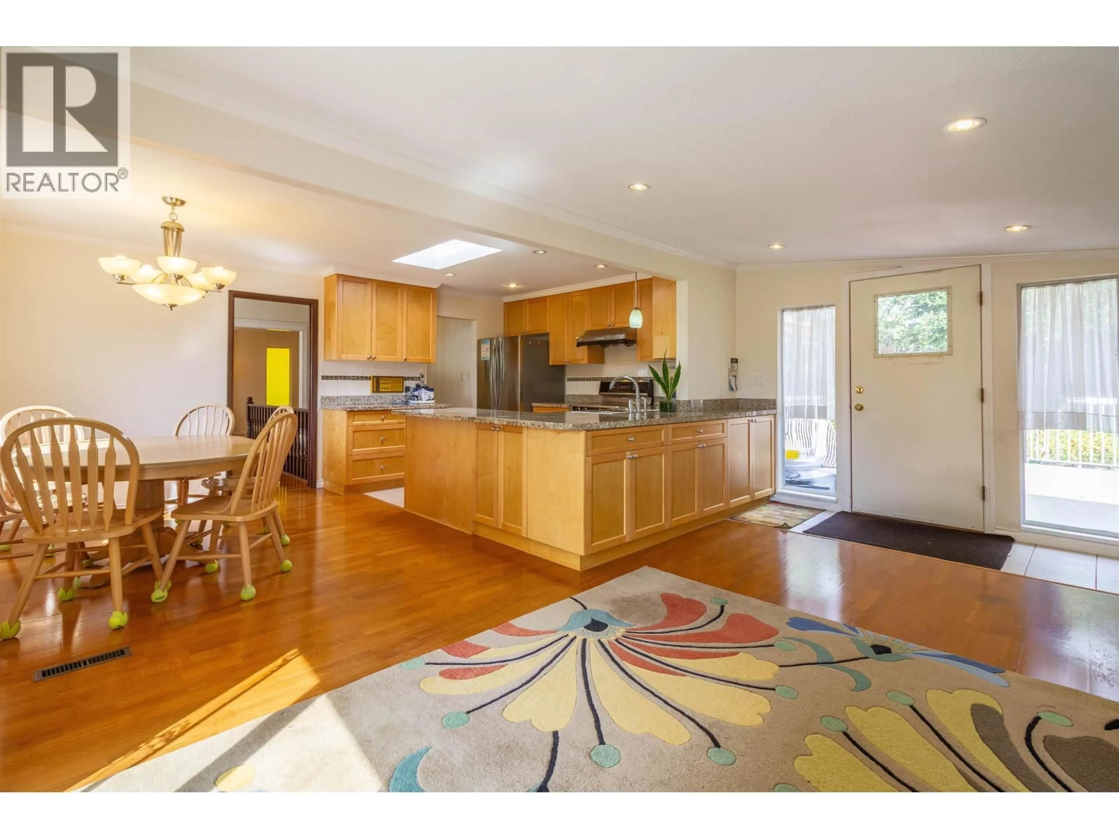 Open concept kitchen, unknown for 7107 BROADWAY, Burnaby British Columbia V5A1R7