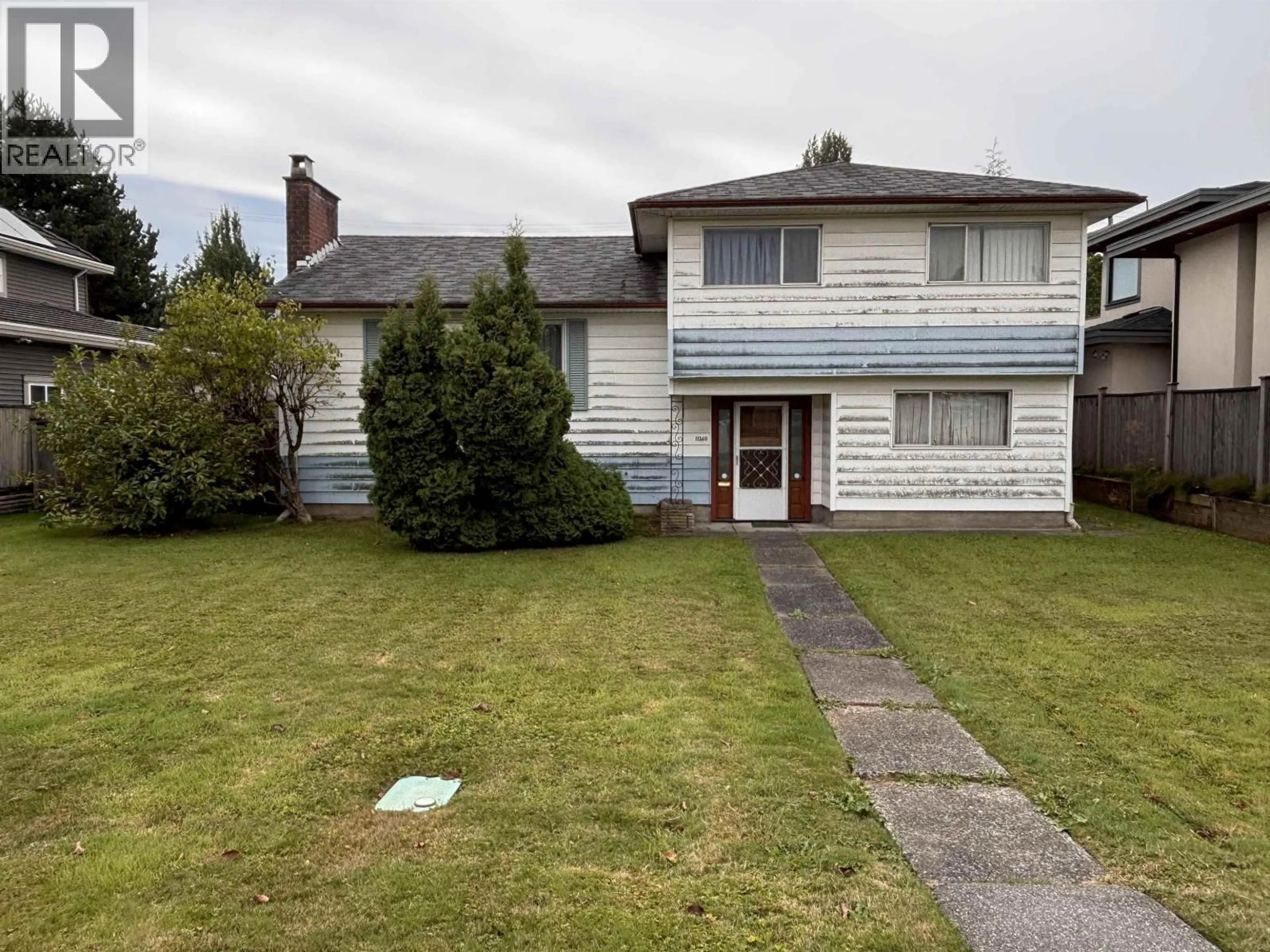 A pic from outside/outdoor area/front of a property/back of a property/a pic from drone, street for 11260 SEATON ROAD, Richmond British Columbia V7A3G2